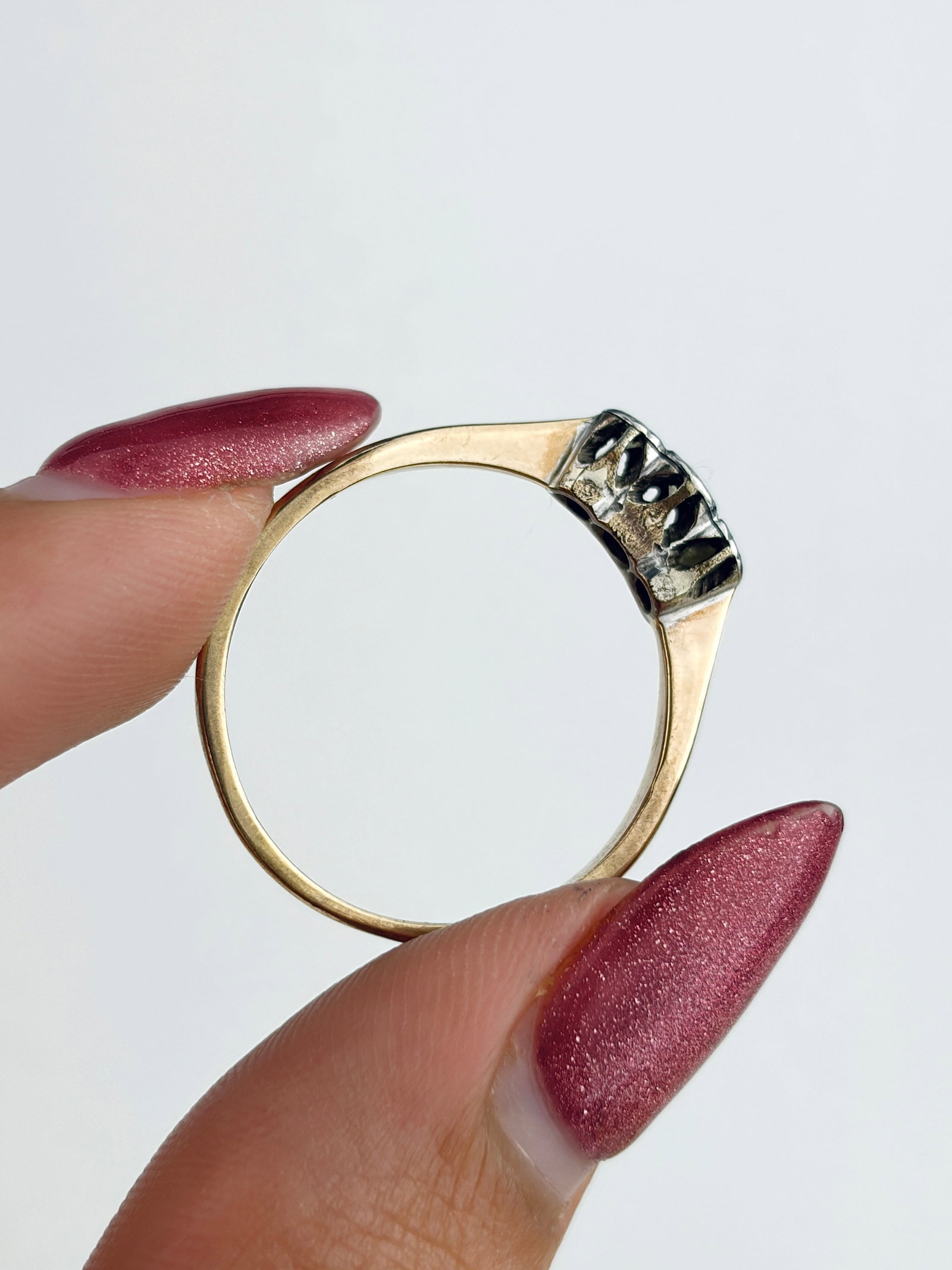 Antique Art Deco 9ct Gold and Platinum Illusion Set Diamond 3 Stone Ring - 6