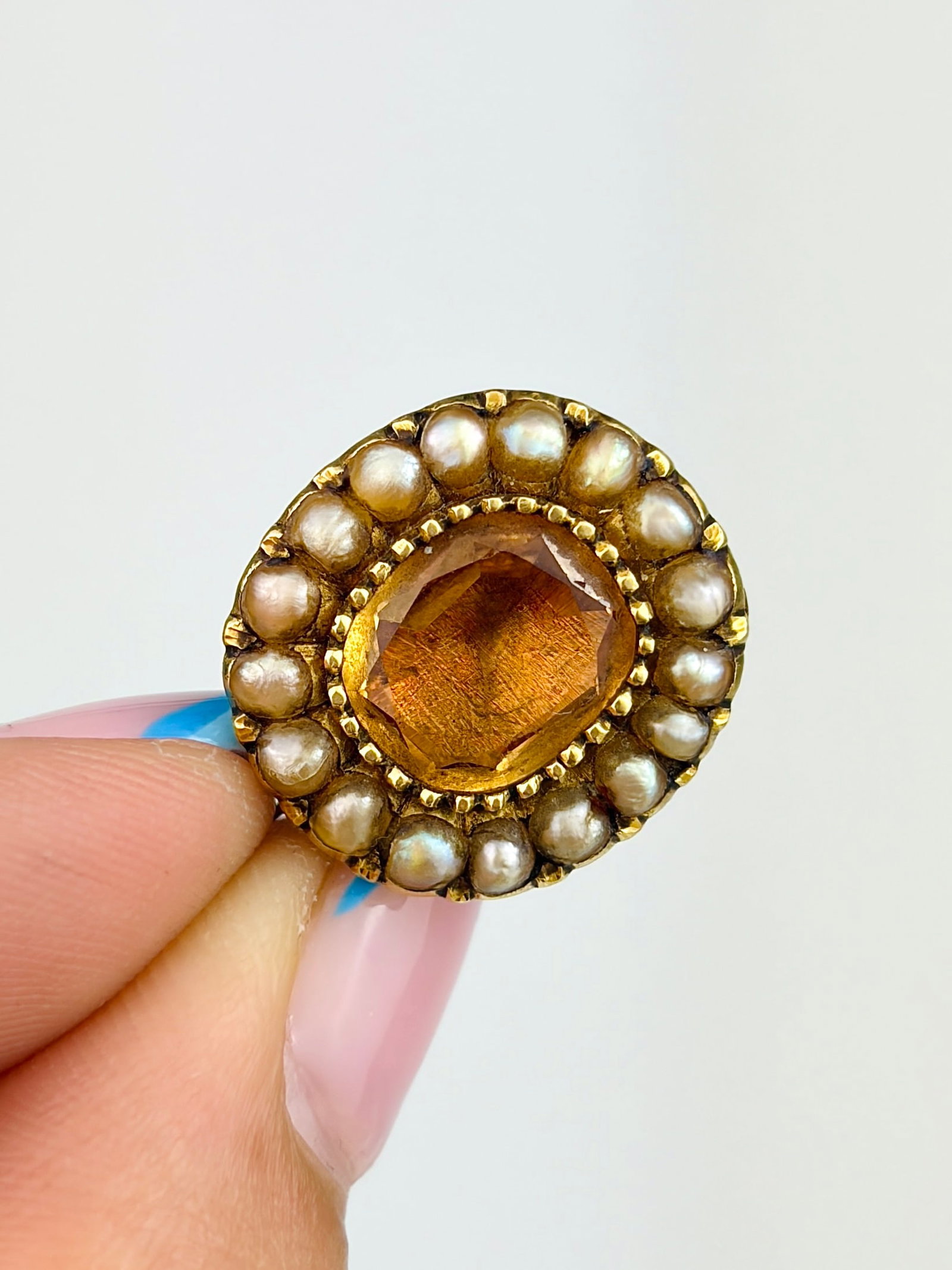 ANTIQUE GEORGAIN FOILED TOPAZ AND PEARL BROOCH IN GOLD (1 of 5)