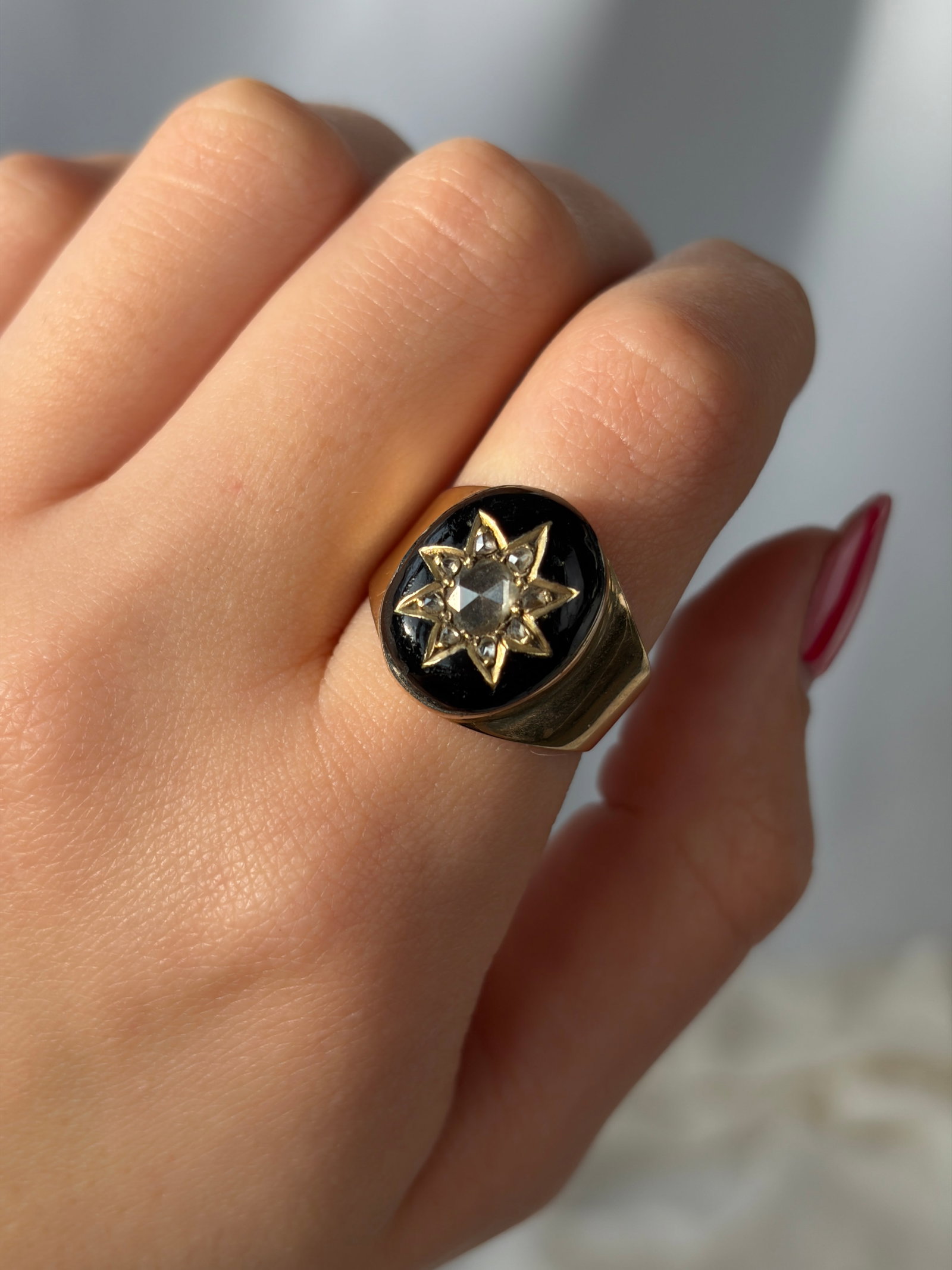 chunky antique yellow gold rose cut diamond star ring - 9