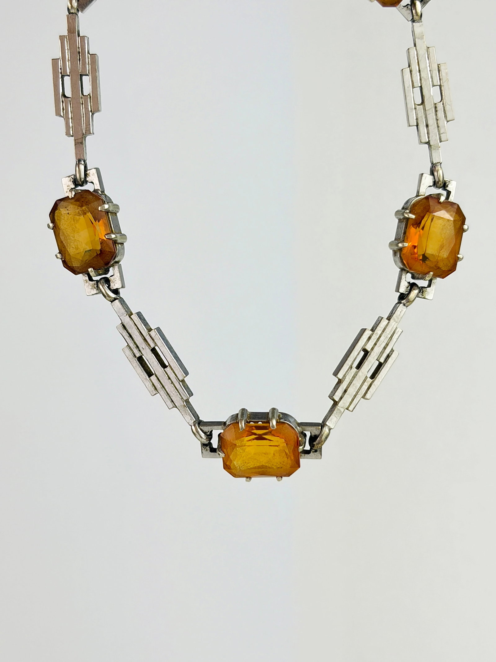 ART DECO ERA 9CT WHITE GOLD AND CITRINE BRACELET - 4