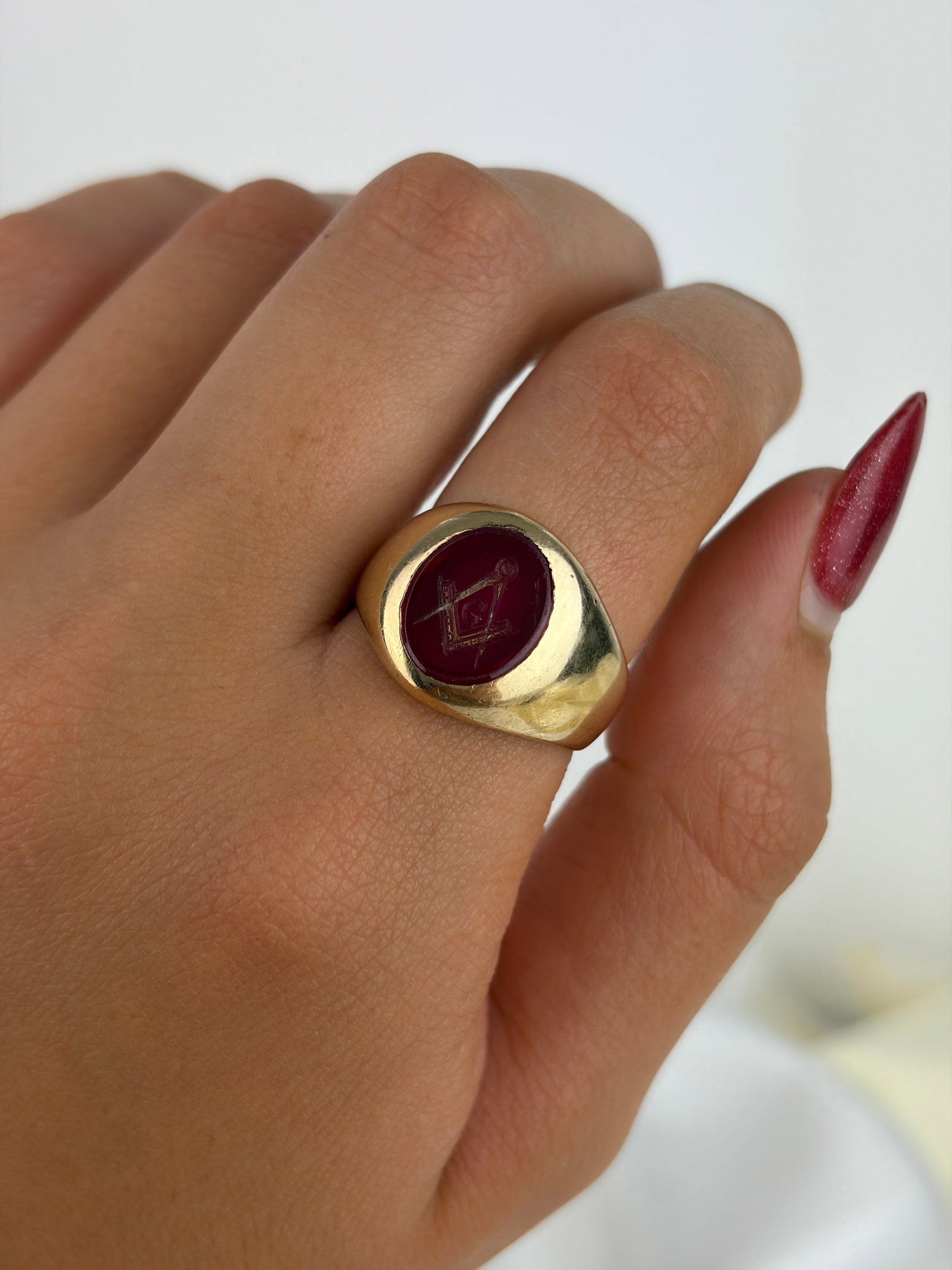Vintage 10ct Yellow Gold Carved Masonic Ruby Intaglio Signet Ring - 8