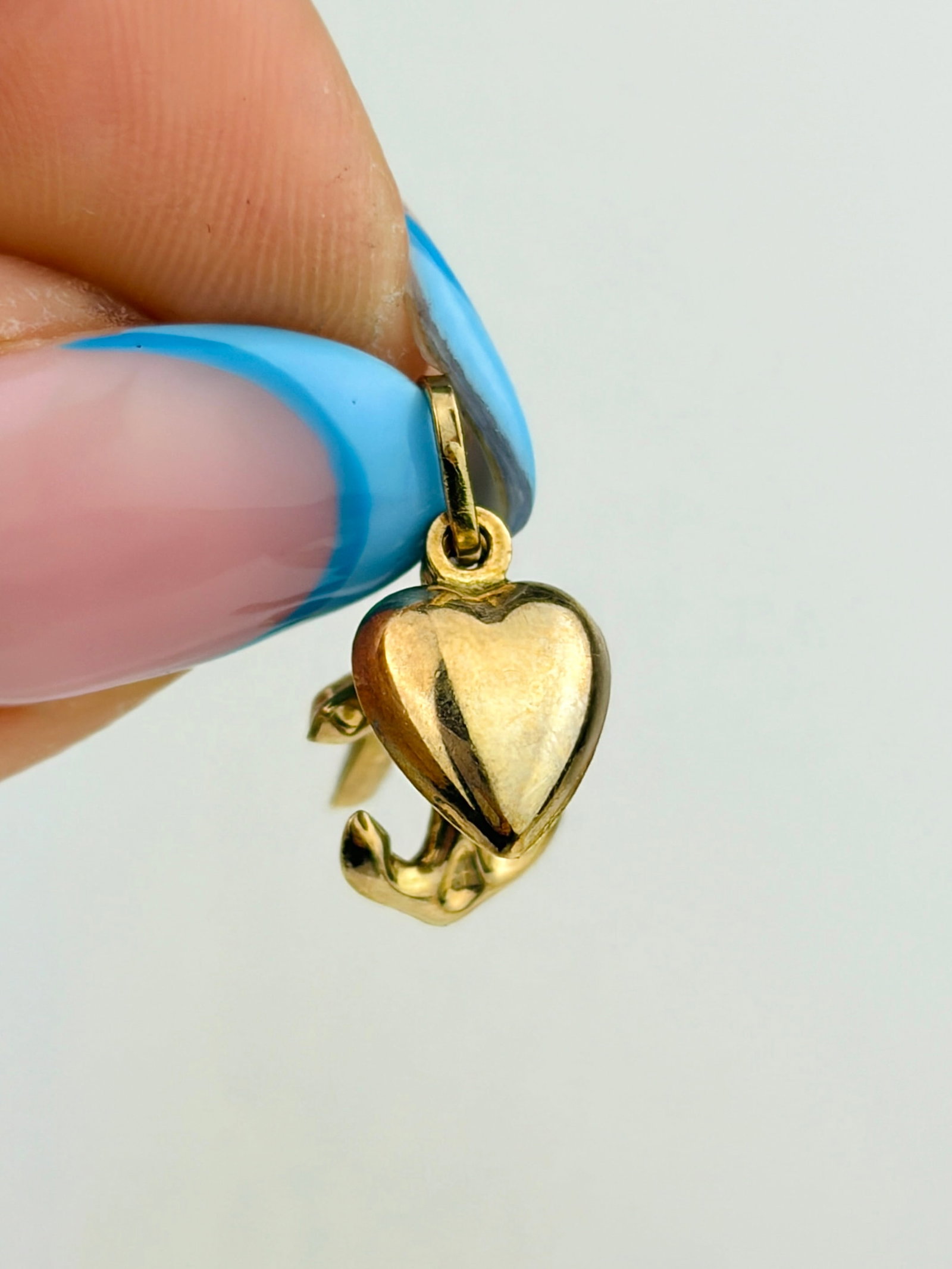 VINTAGE GOLD FAITH, HOPE AND CHARITY CHARM - 3