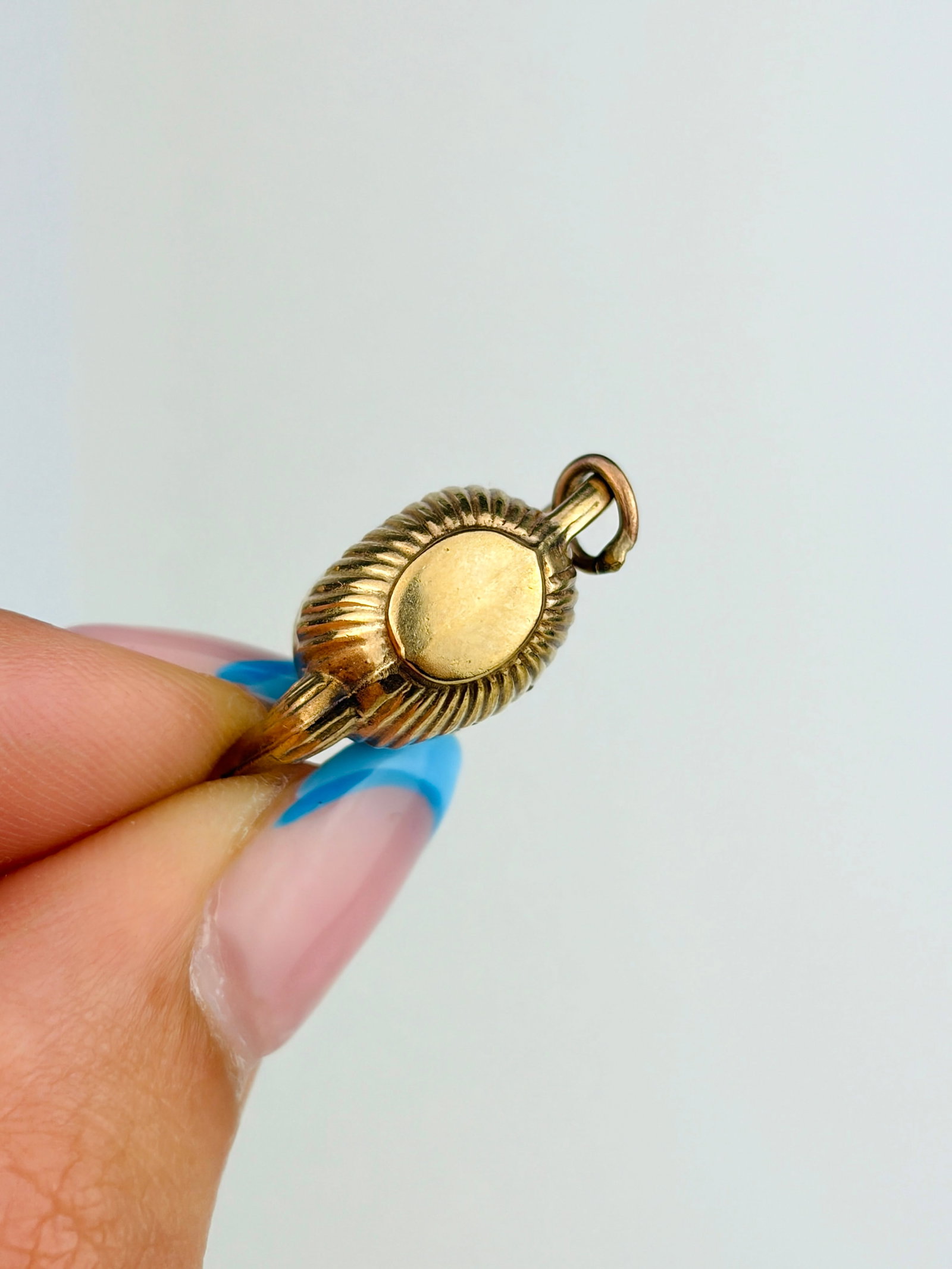 VINTAGE 9CT GOLD TEAPOT CHARM - 2
