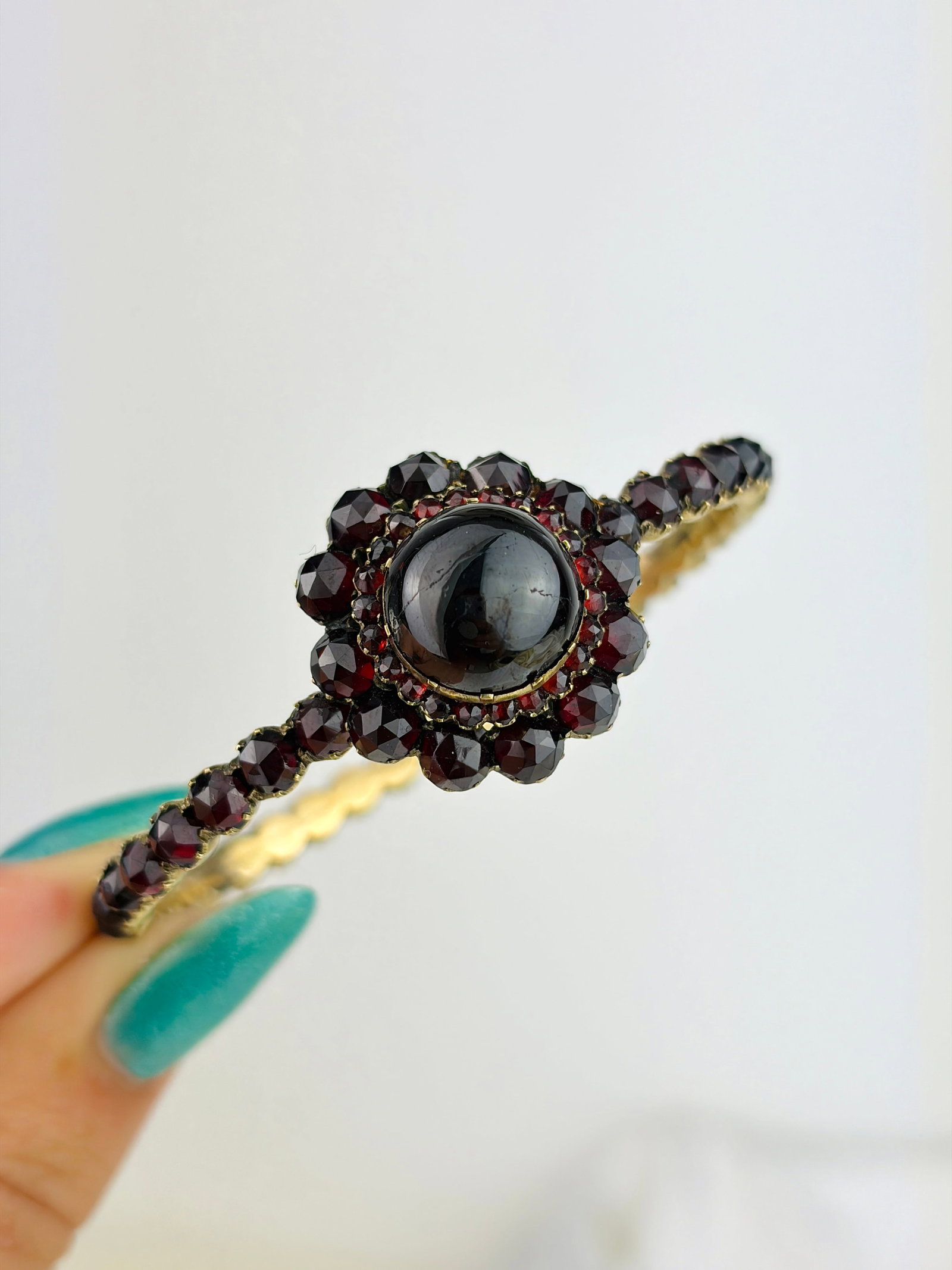 Victorian Era Cabochon Garnet Cluster Bangle in Gold: Victorian Era Cabochon Garnet Cluster Bangle in Gold Low carat gold - 8ct Stunning chunky cluster!