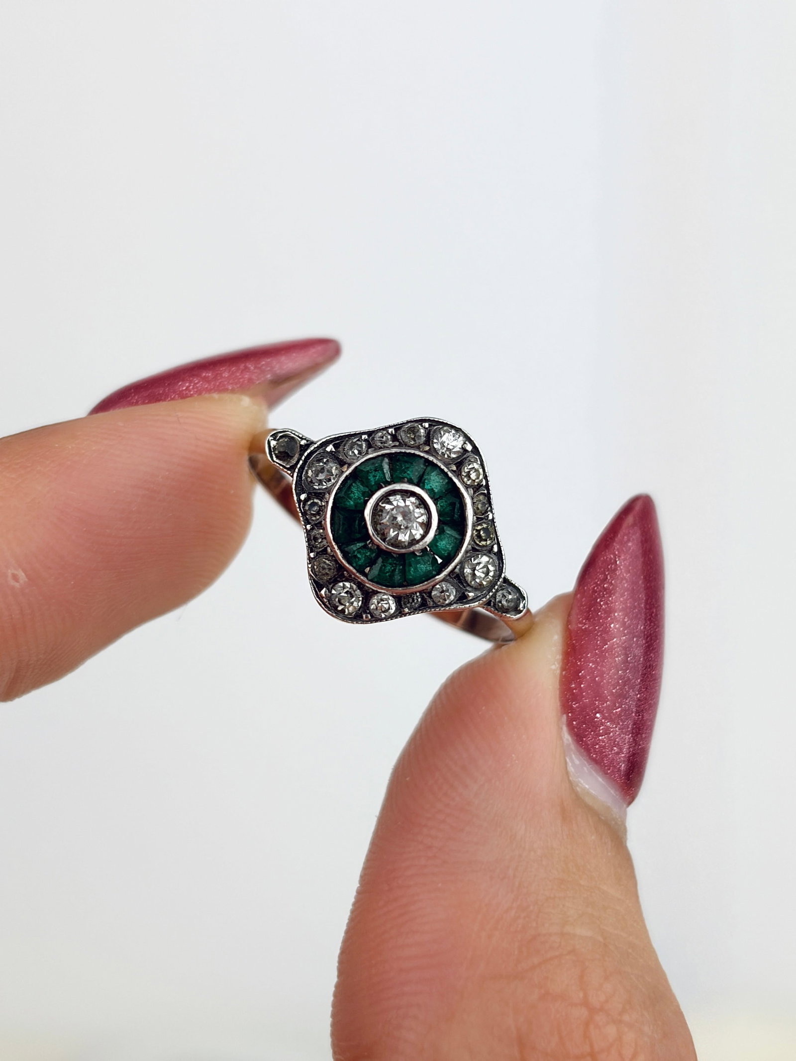 Art Deco Era Antique 9ct Gold and Silver Ring - 5