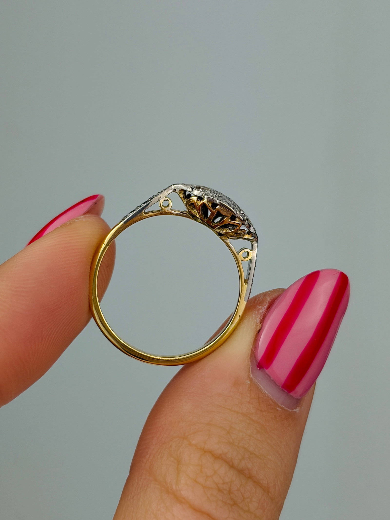 antique art deco era 18ct gold and platinum diamond ring - 6