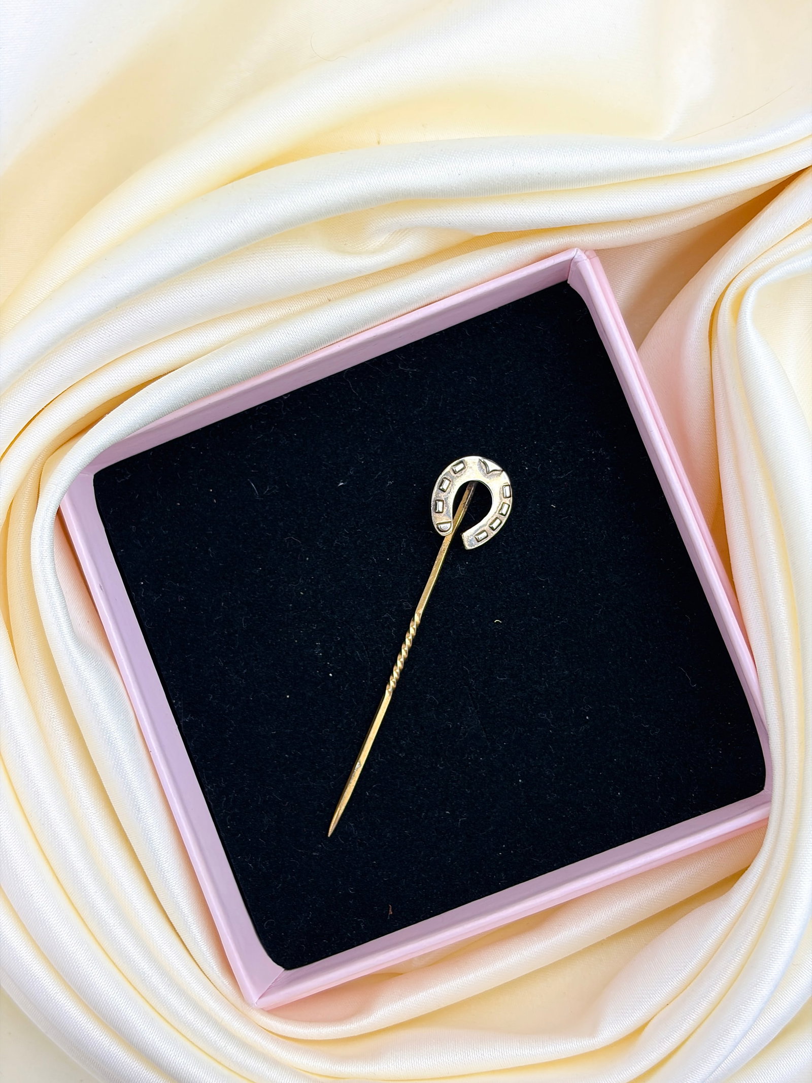 ANTIQUE HORSESHOE STICK PIN BROOCH - 6