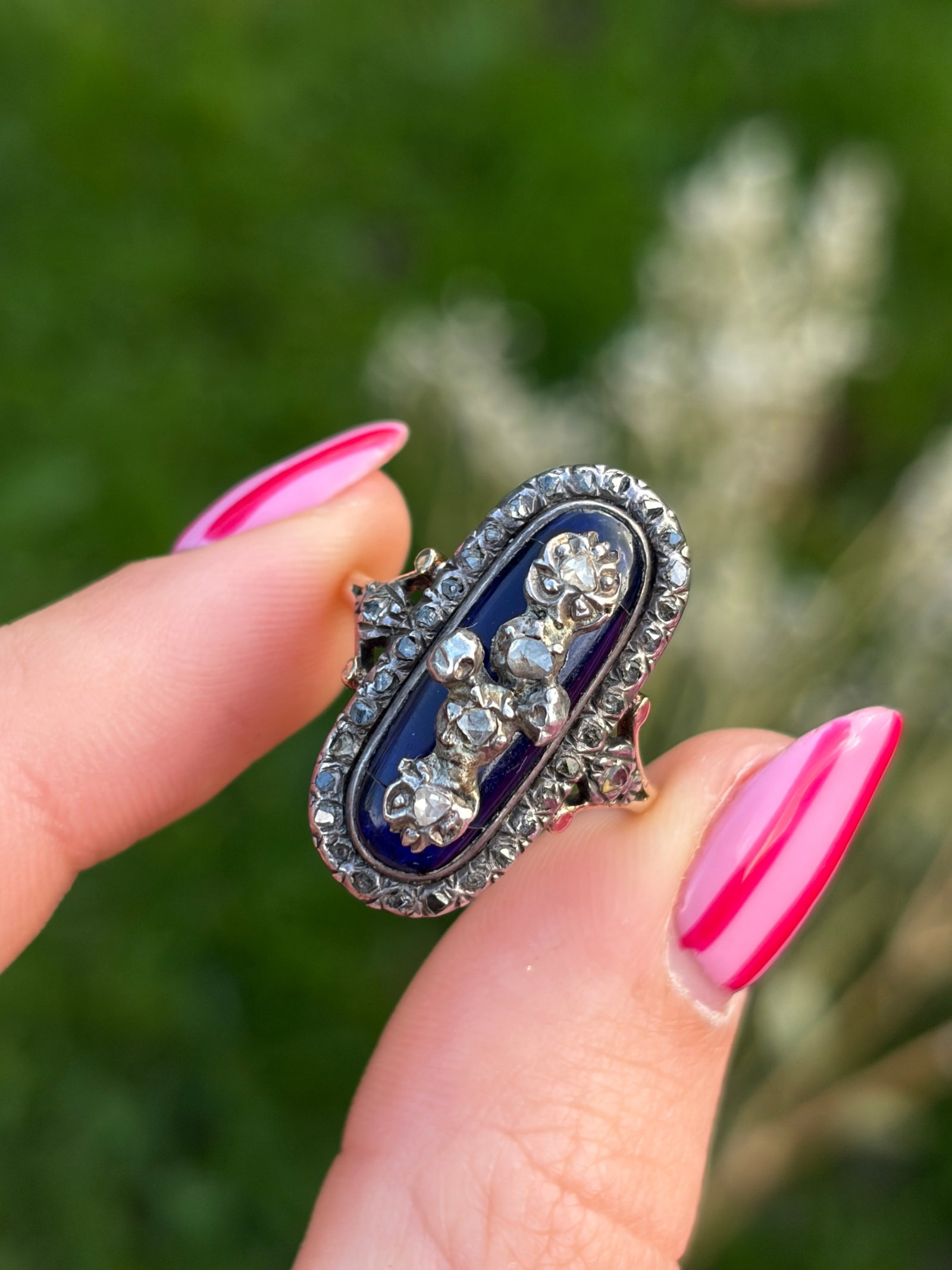 Antique Georgian era rose cut diamond and bristol blue glass 15ct gold panel ring - 10