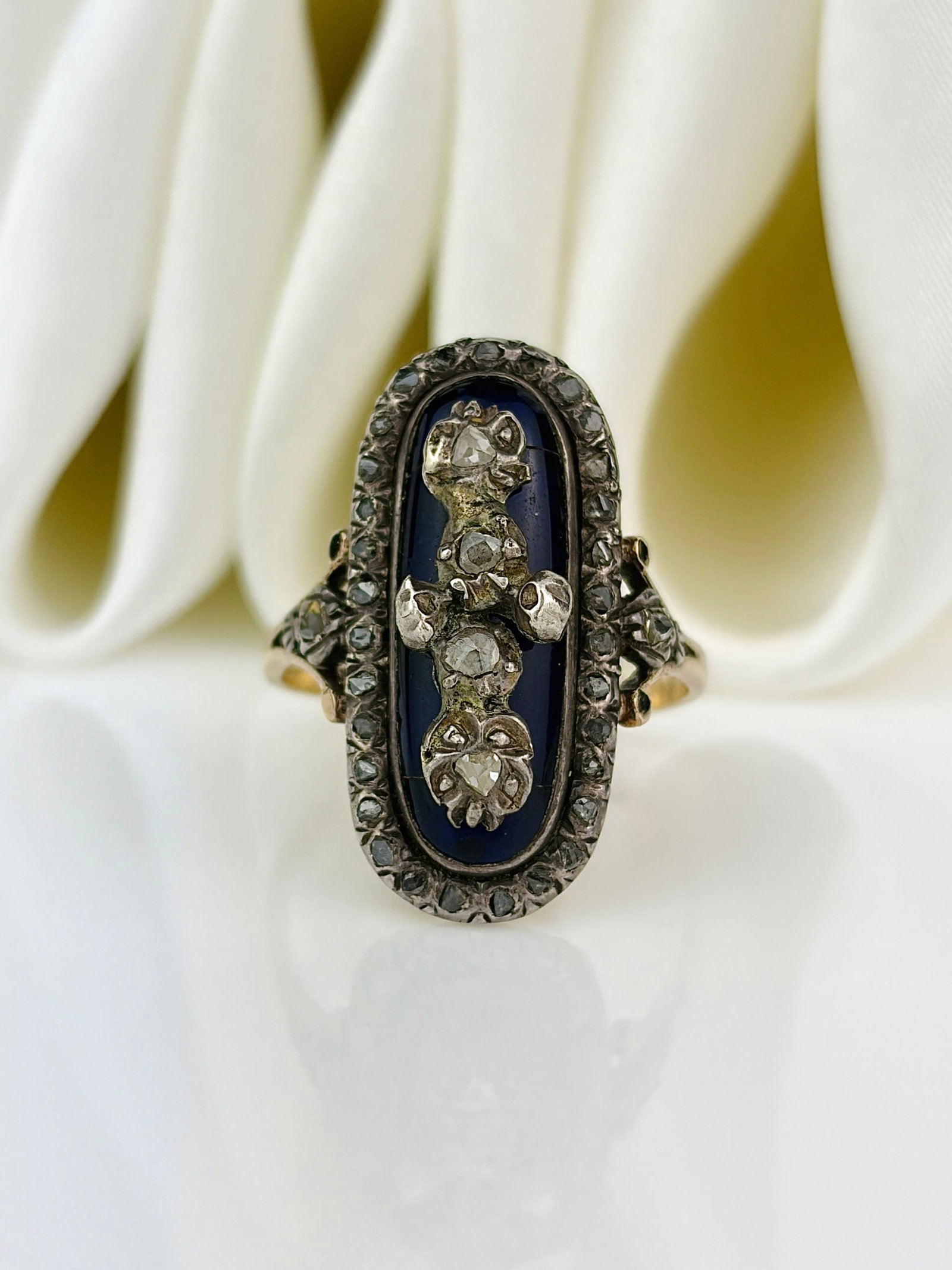 Antique Georgian era rose cut diamond and bristol blue glass 15ct gold panel ring: antique Georgian era rose cut diamond and Bristol blue glass 15ct gold panel ring An amazing piece of history and craftsmanship!