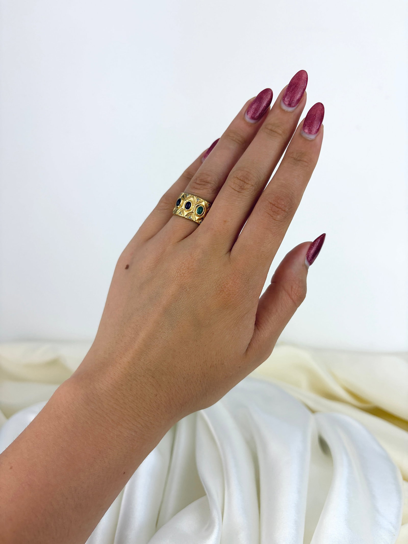 Sweet 18ct Yellow Gold Cabochon Ruby / Emerald and Sapphire Wide Band Ring with Diamond Points - 5