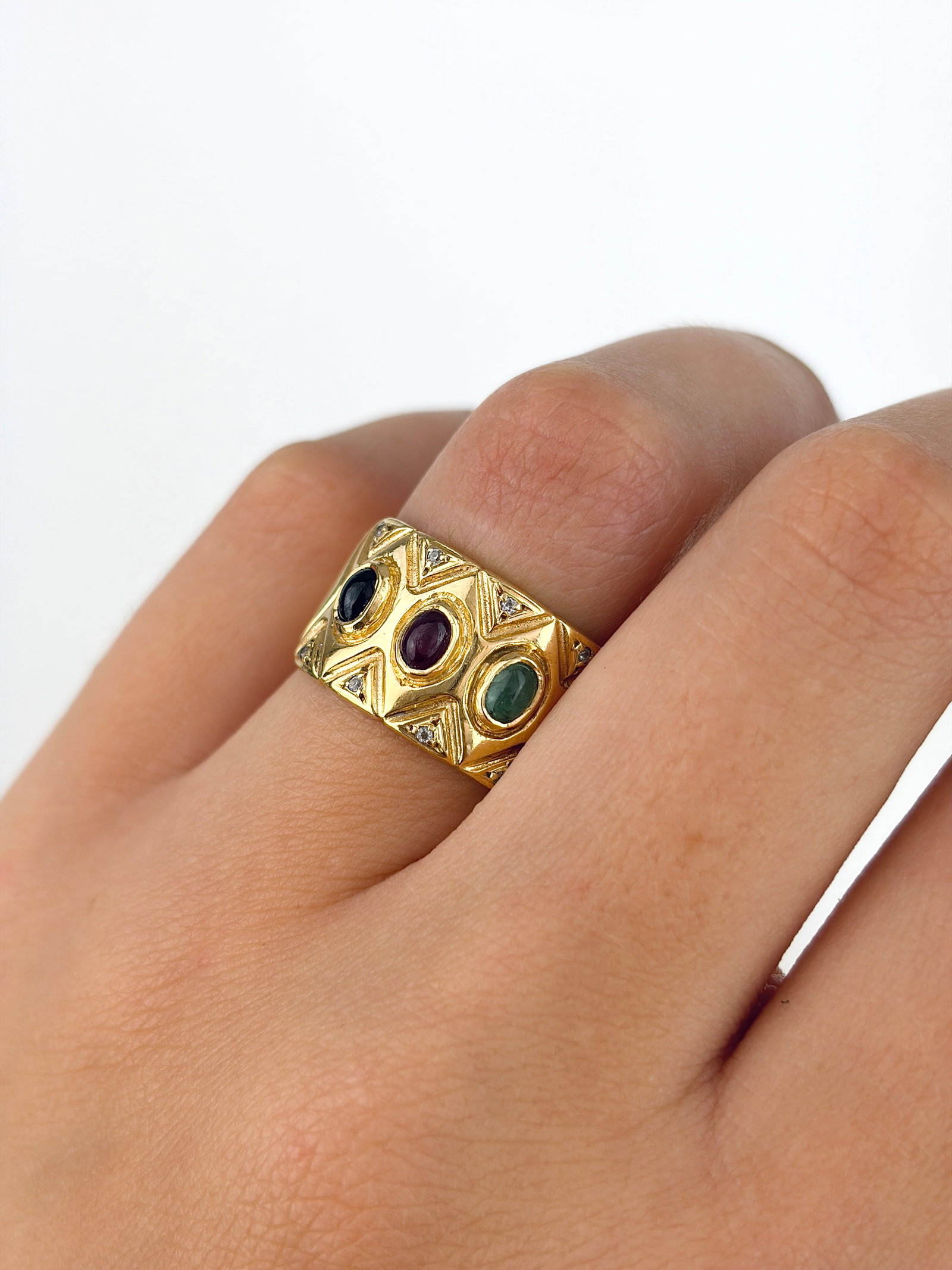 Sweet 18ct Yellow Gold Cabochon Ruby / Emerald and Sapphire Wide Band Ring with Diamond Points - 6