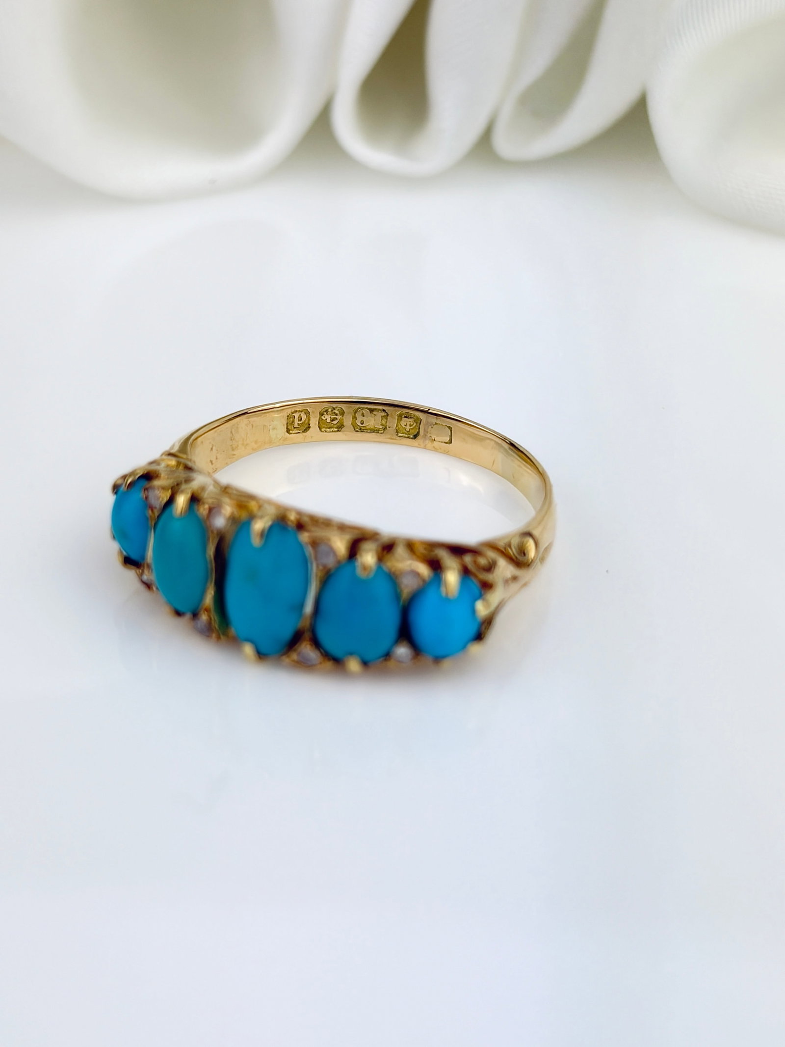 ANTIQUE C.1903 18CT YELLOW GOLD TURQUOISE 5 STONE RING - 4