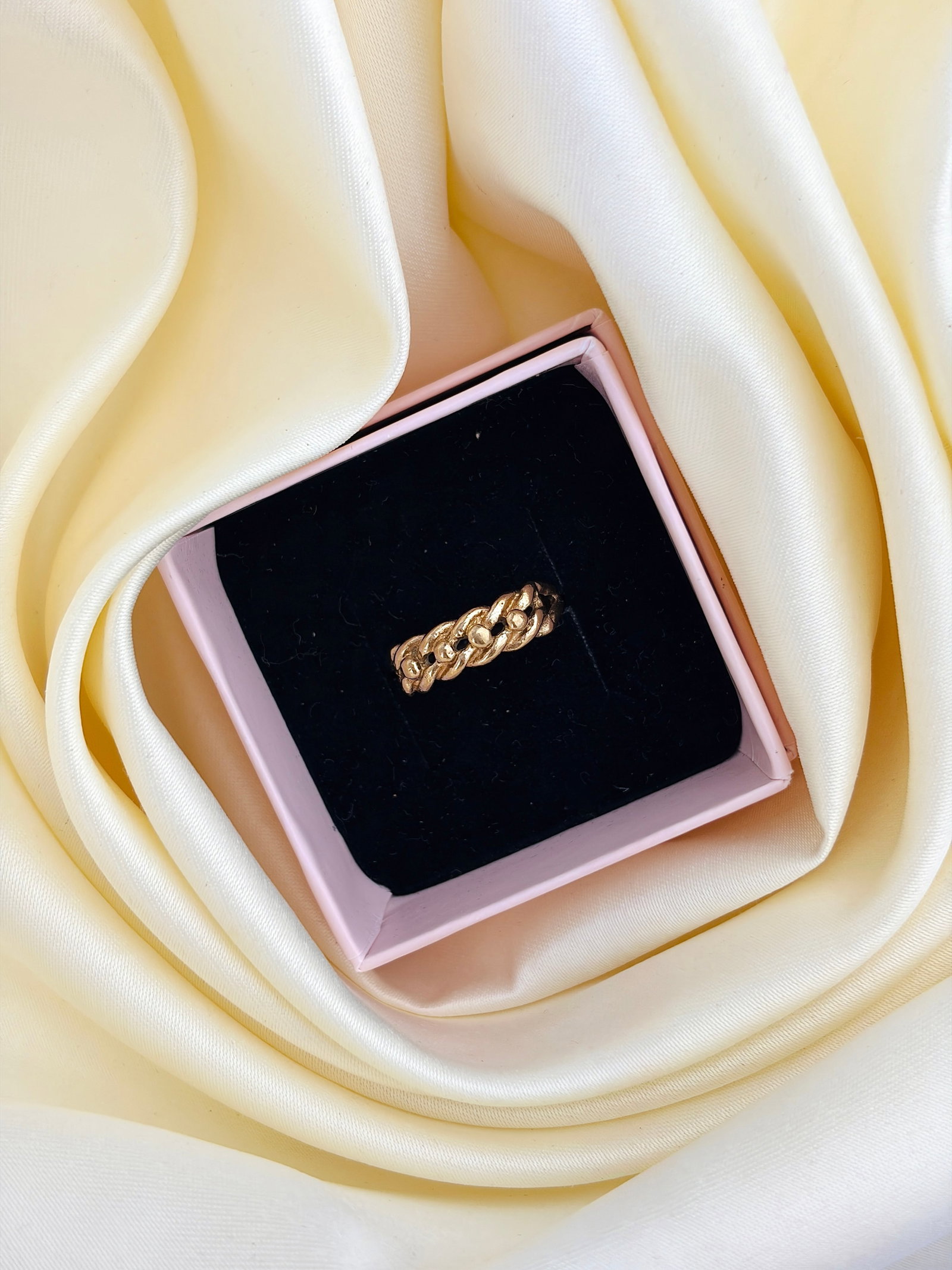 Antique 9ct Gold Keeper Style Band Ring - 9