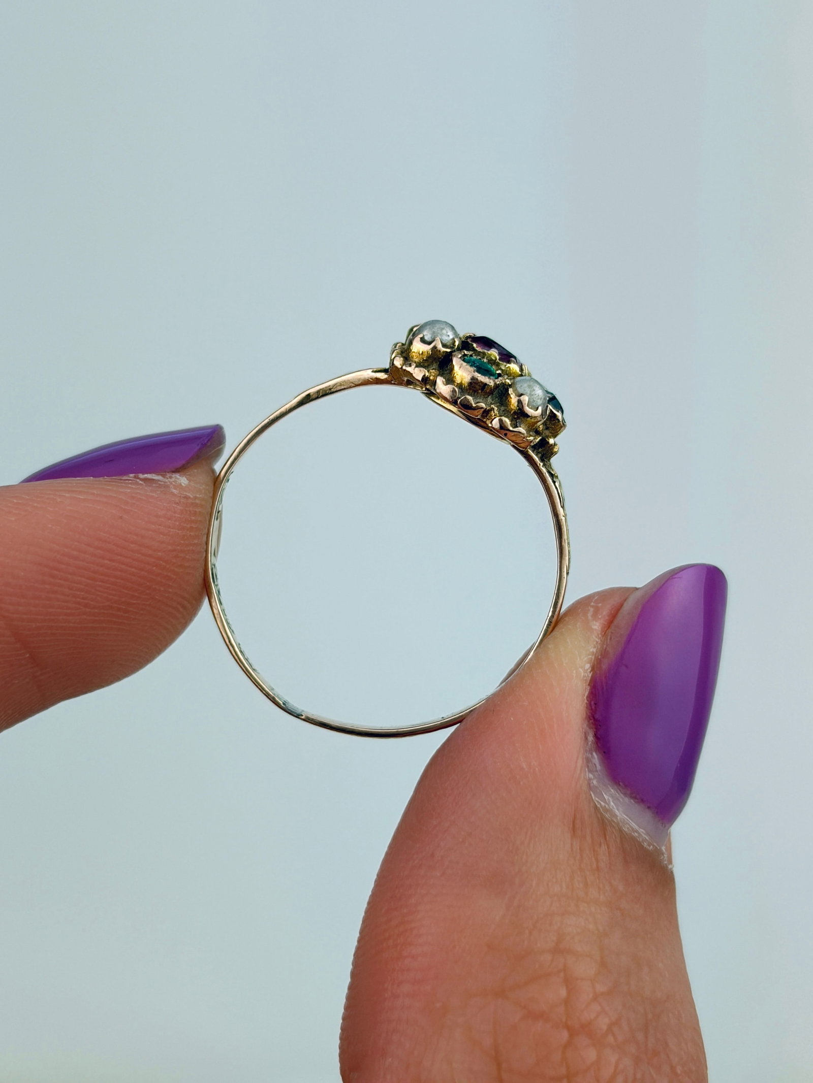 ANTIQUE VICTORIAN 12CT YELLOW GOLD GEMSET CLUSTER RING - 6