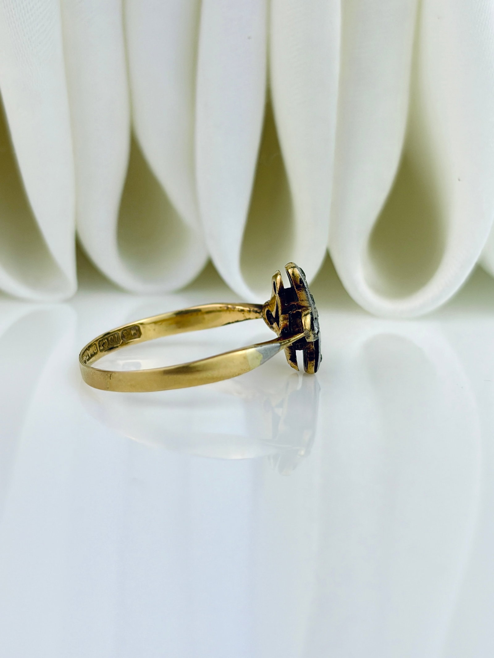 ANTIQUE ART DECO ERA 18CT GOLD AND PLATINUM DIAMOND GEOMETRIC RING - 5