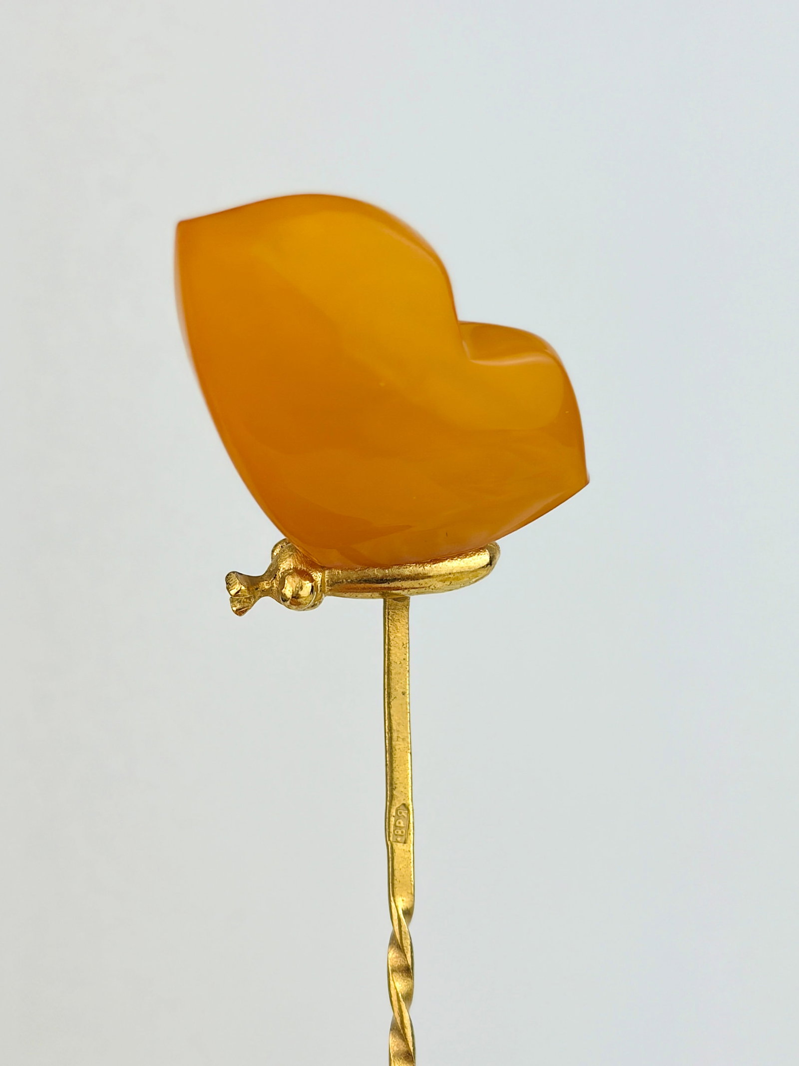 WONDERFUL ANTIQUE CARVED Amber BUTTERFLY STICK PIN BROOCH GOLD - 3