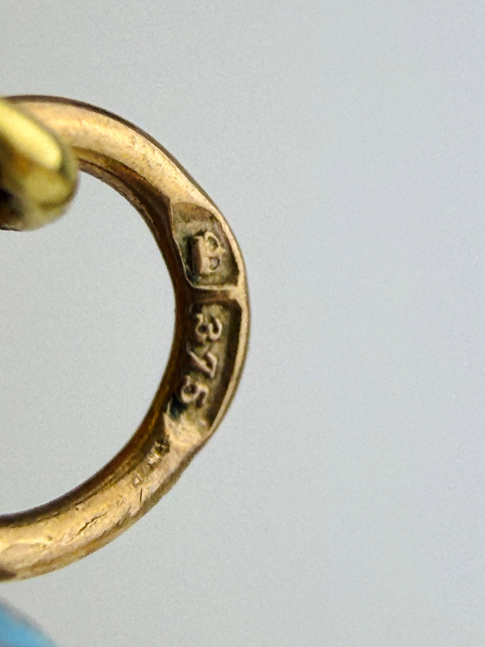 VINTAGE 9CT GOLD SWISS BELL CHARM - 4