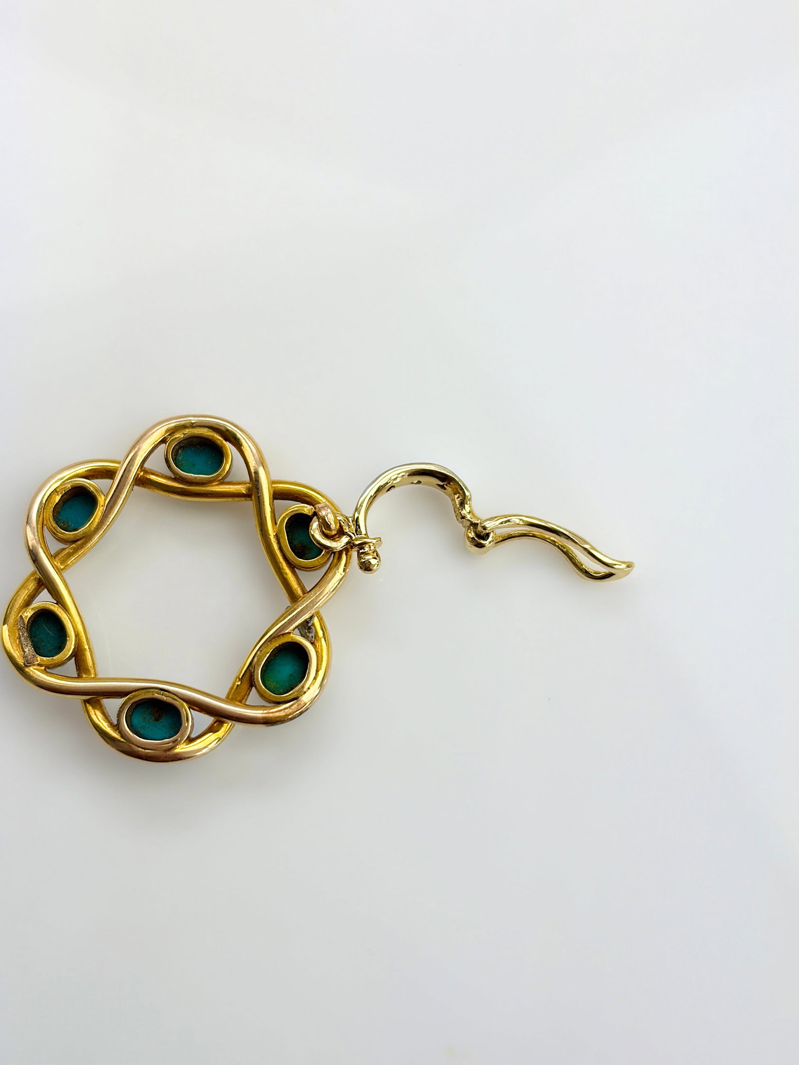 TURQUOISE ORNATE FLOWER PENDANT WITH DIAMOND BALE IN GOLD - 6