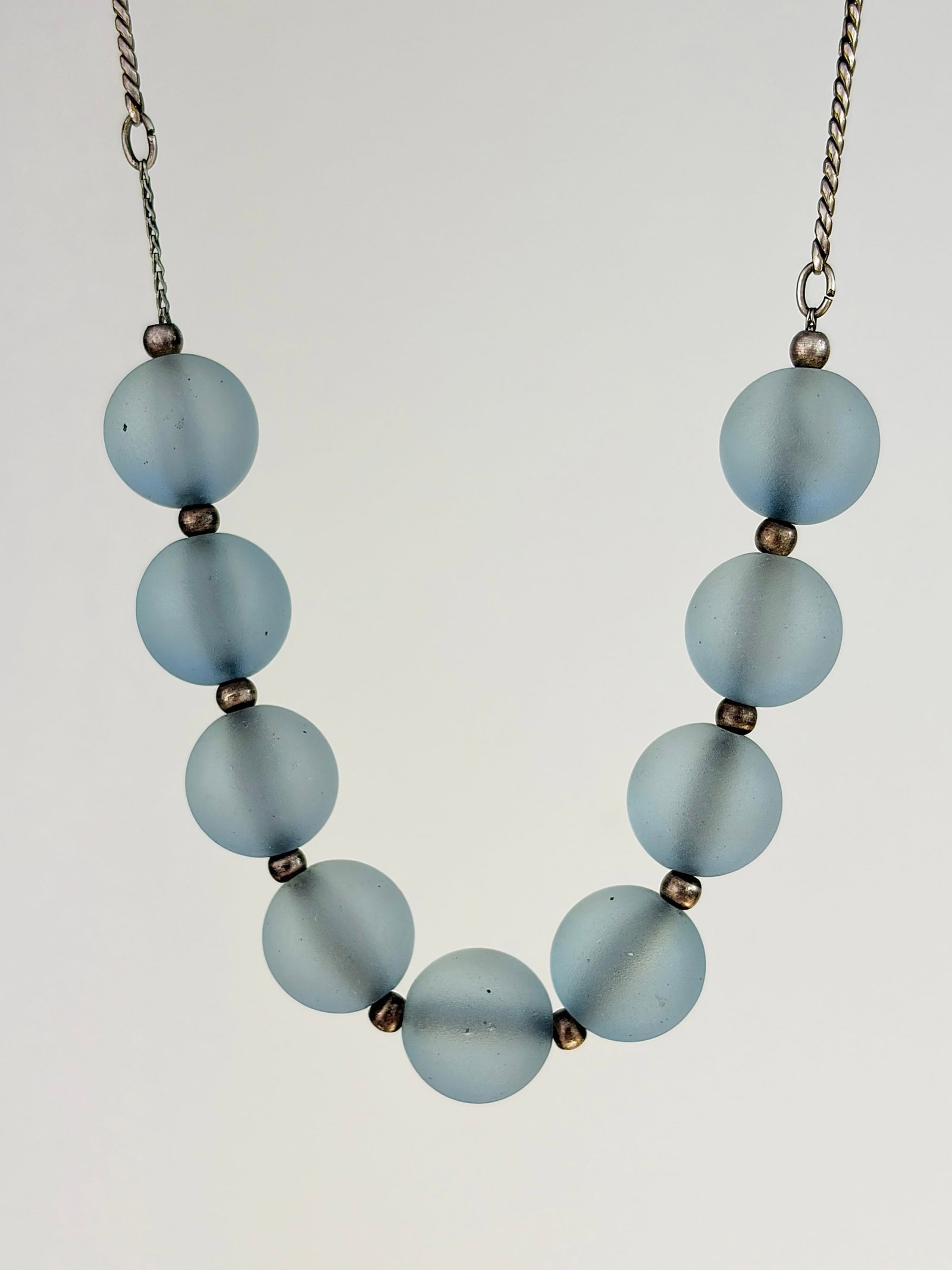 WMF BEAD NECKLACE JUGENDSTIL MYRA - Württembergische Metallwarenfabrik C.1950: WMF BEAD NECKLACE JUGENDSTIL MYRA - Württembergische Metallwarenfabrik C.1950 Weight: 28.25g Size: Length 45.5cm, width 12mm Condition: Very good overall condition. Some signs of wear are