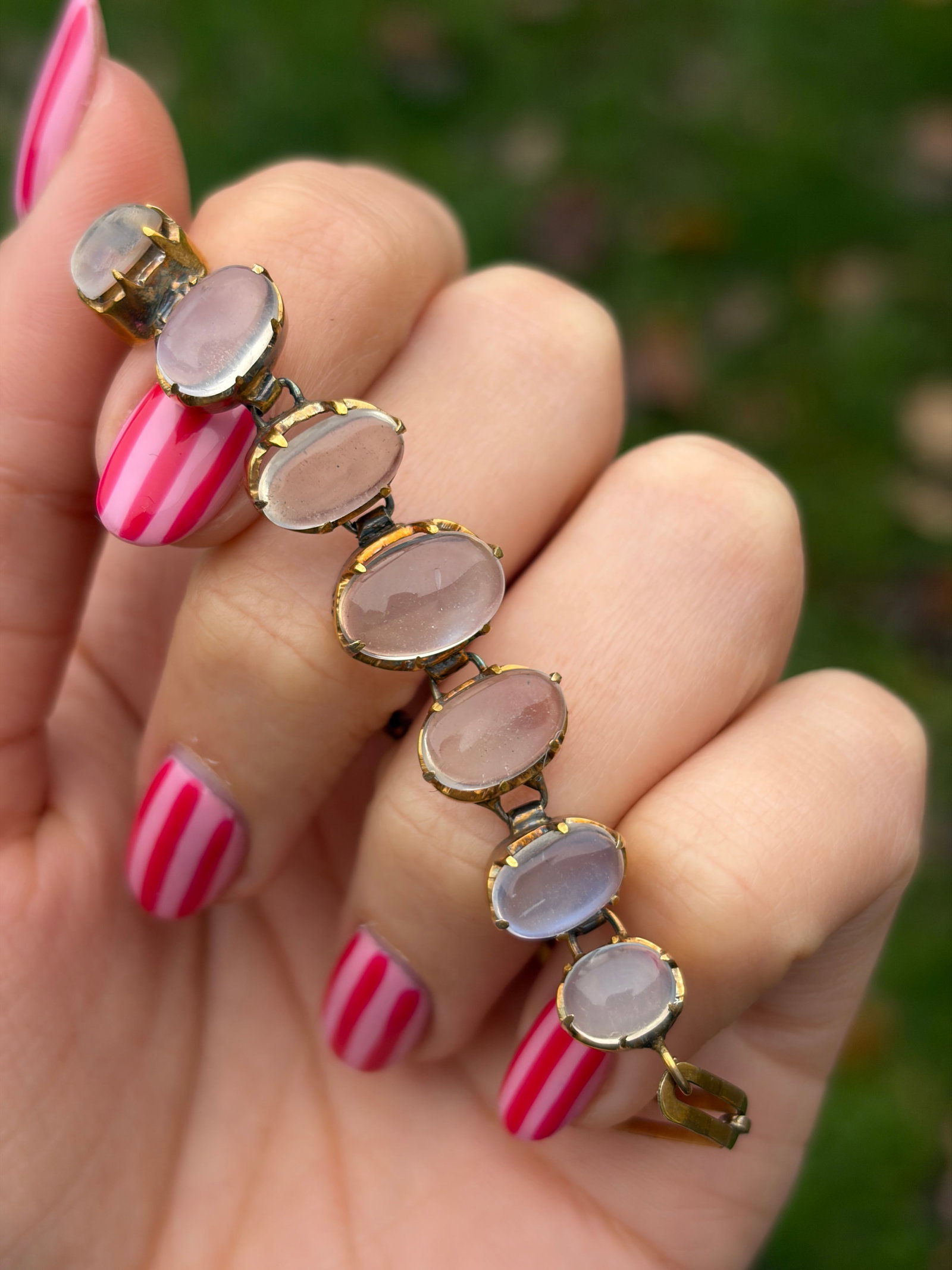 ANTIQUE 9CT GOLD MOONSTONE BRACELET - 8