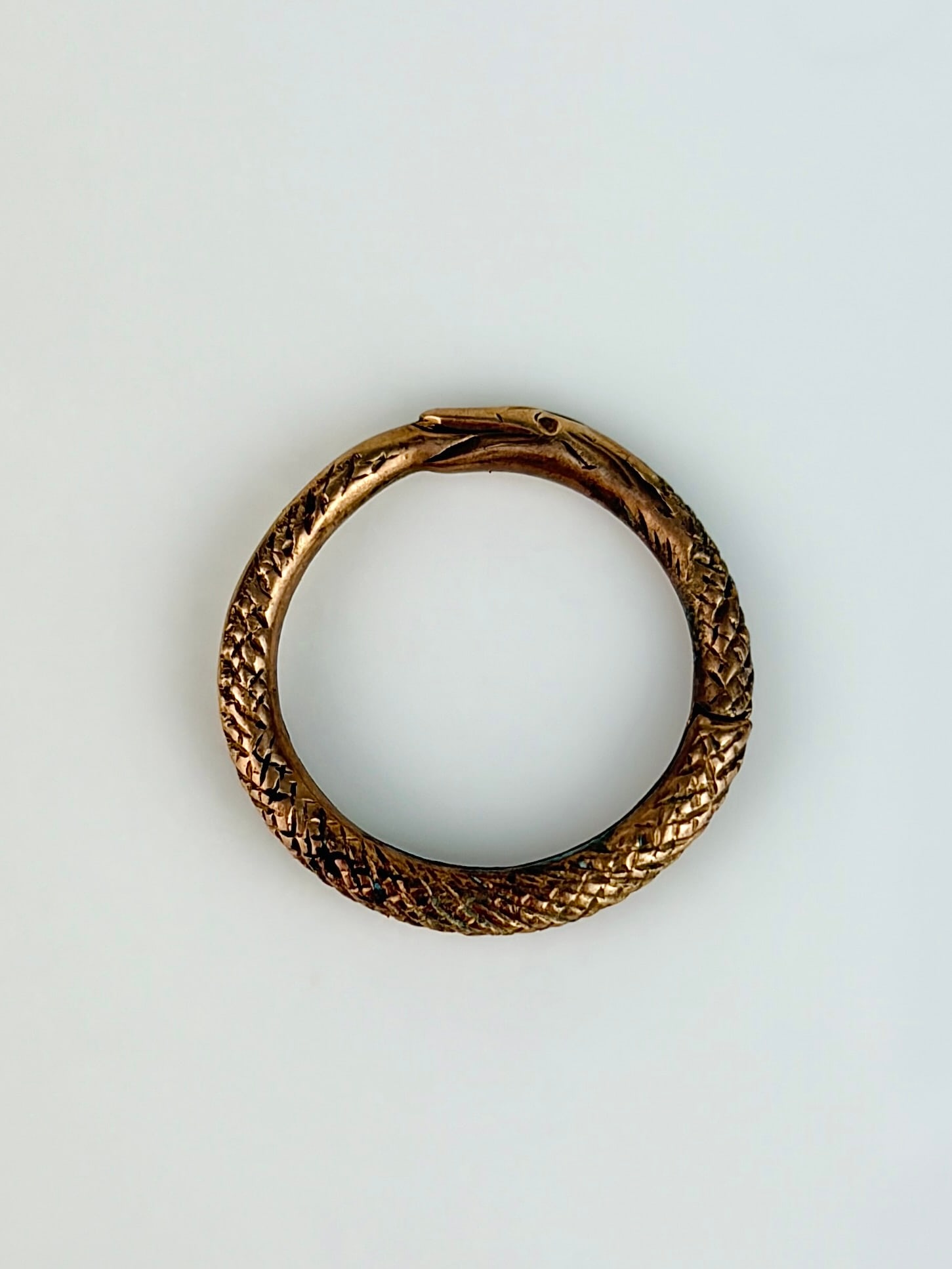WONDERFUL 14CT GOLD OUROBOROS SNAKE SPLIT RING - 2