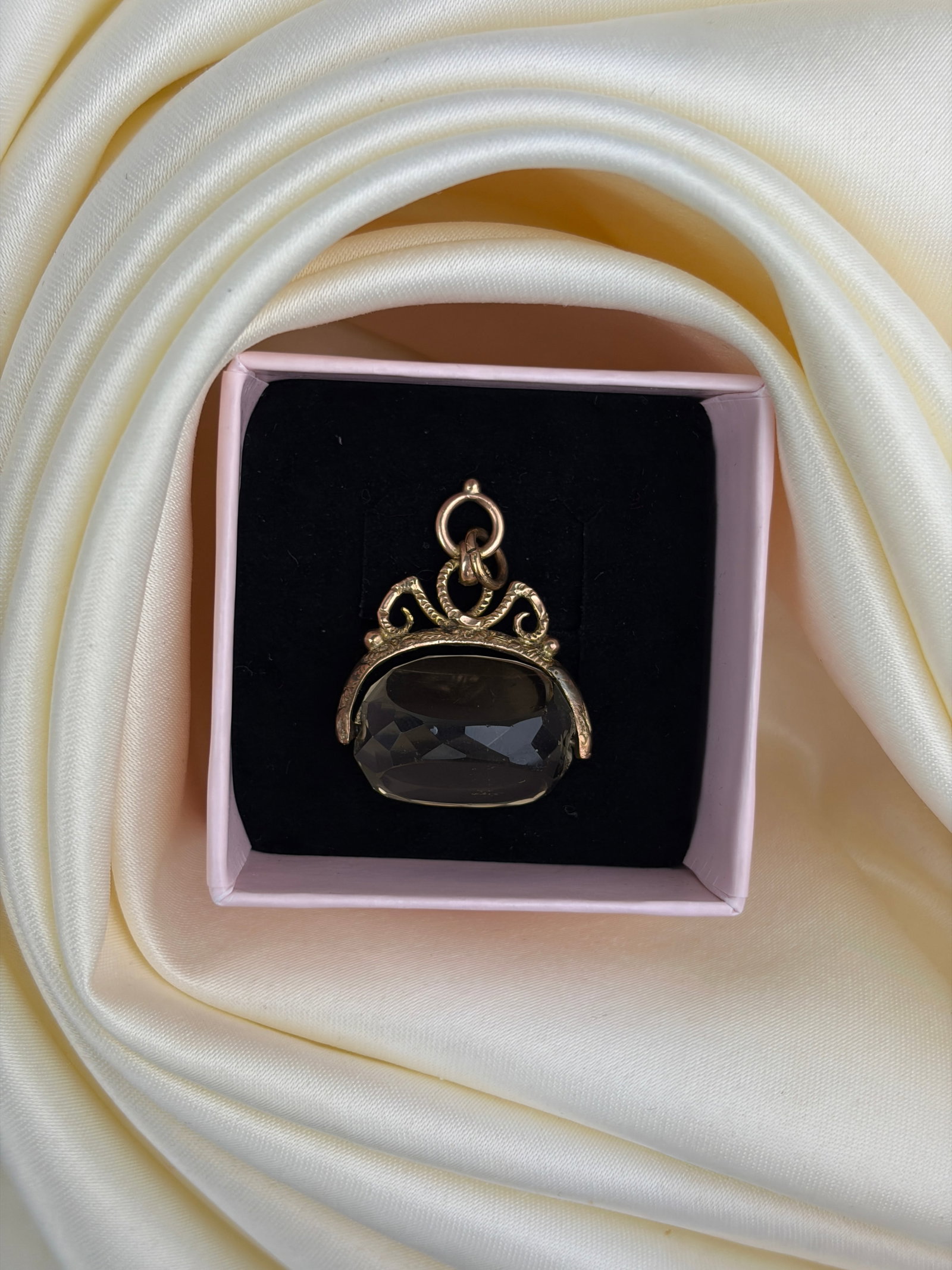 sweet vintage 9ct gold carved citrine spinning fob seal pendant - 4
