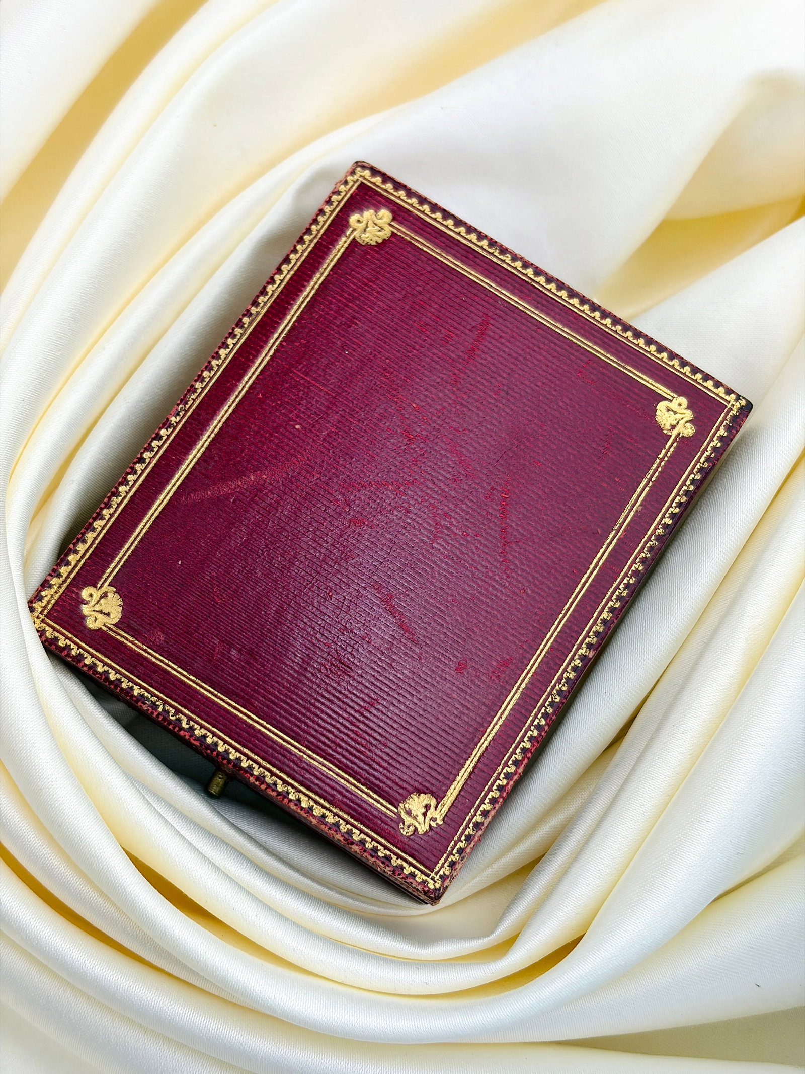 ANTIQUE VICTORIAN LARGE GOLD AMETHYST PENDANT IN ORIGINAL FITTED BOX - 7