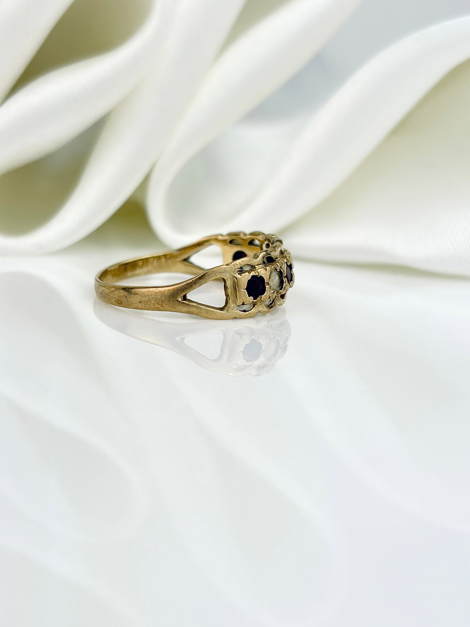 Vintage 9ct Yellow Gold Garnet and White Stone Half Hoop Ring - 2