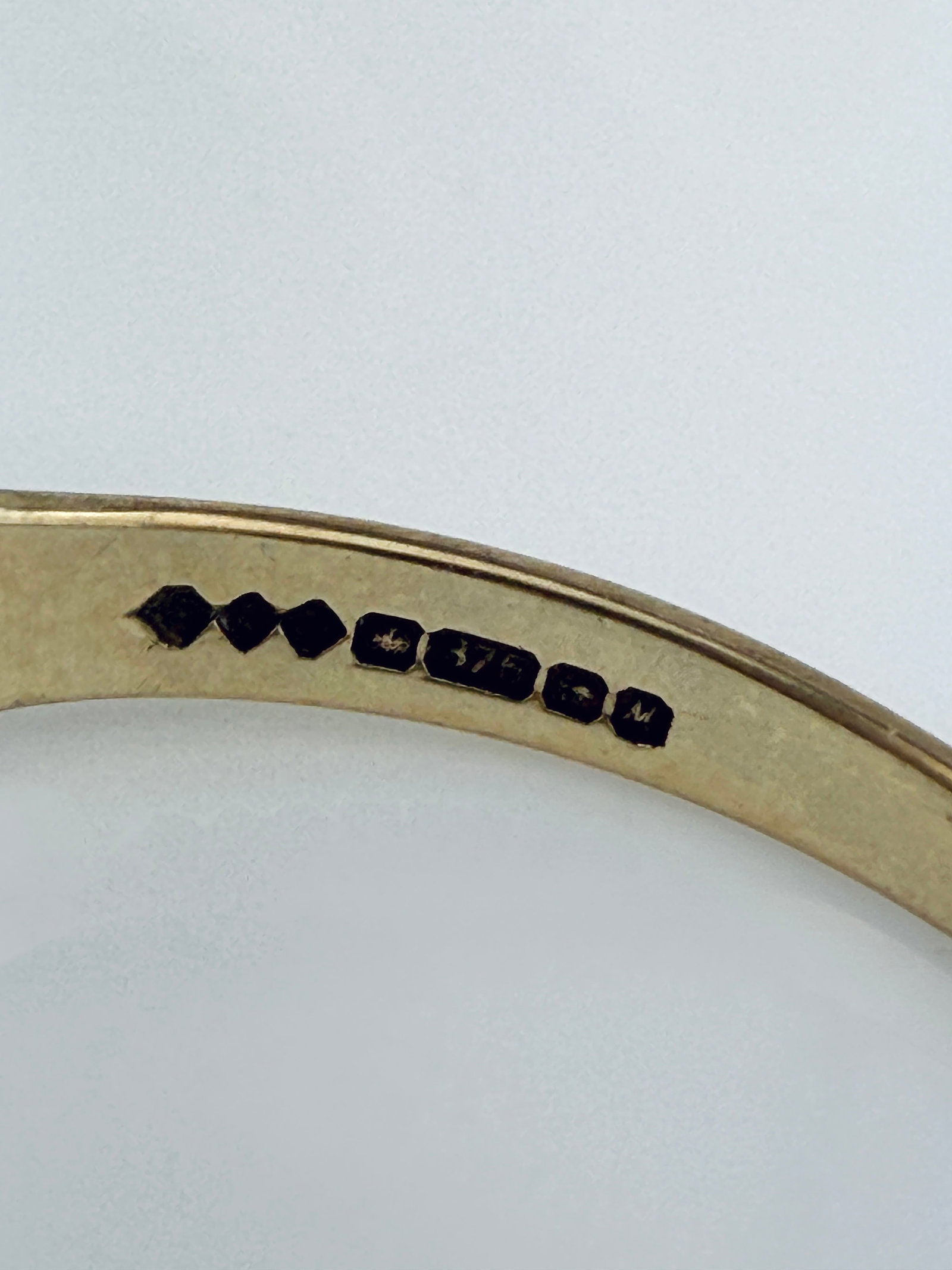 Vintage 9ct Yellow Gold Garnet and White Stone Half Hoop Ring - 4