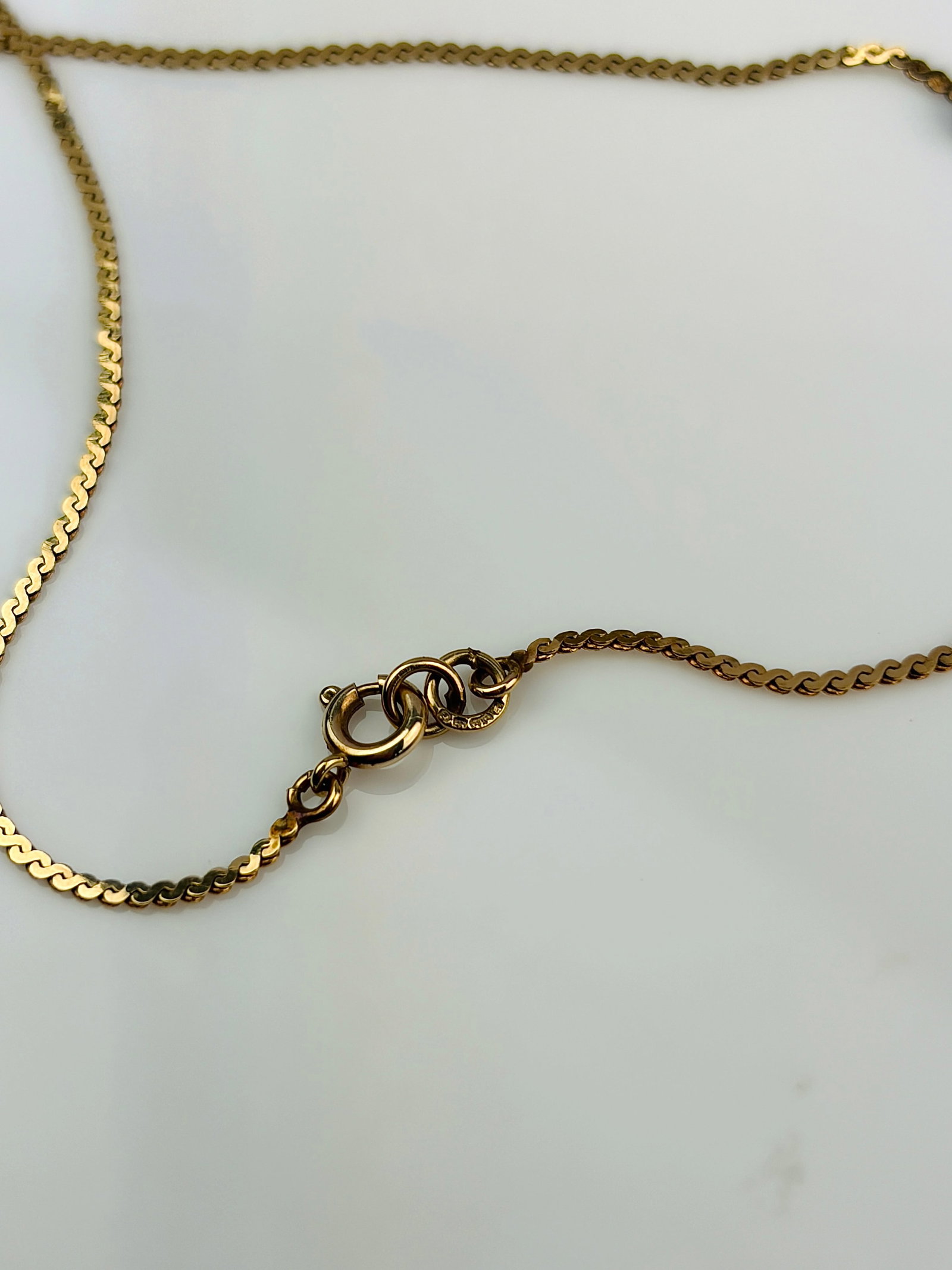 9ct gold and diamond chain - 3