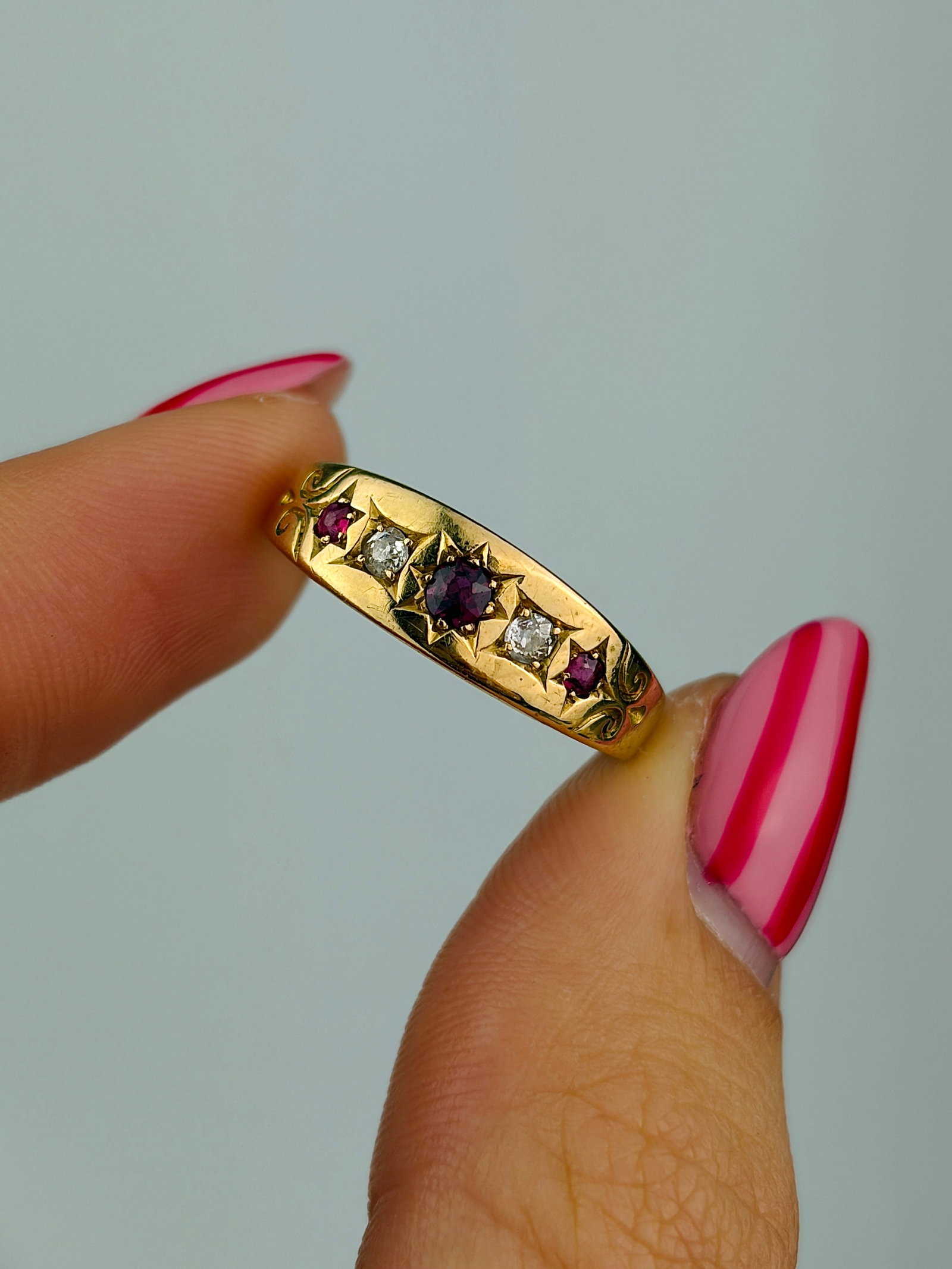antique 18ct yellow gold ruby and diamond 5 stone ring - 5