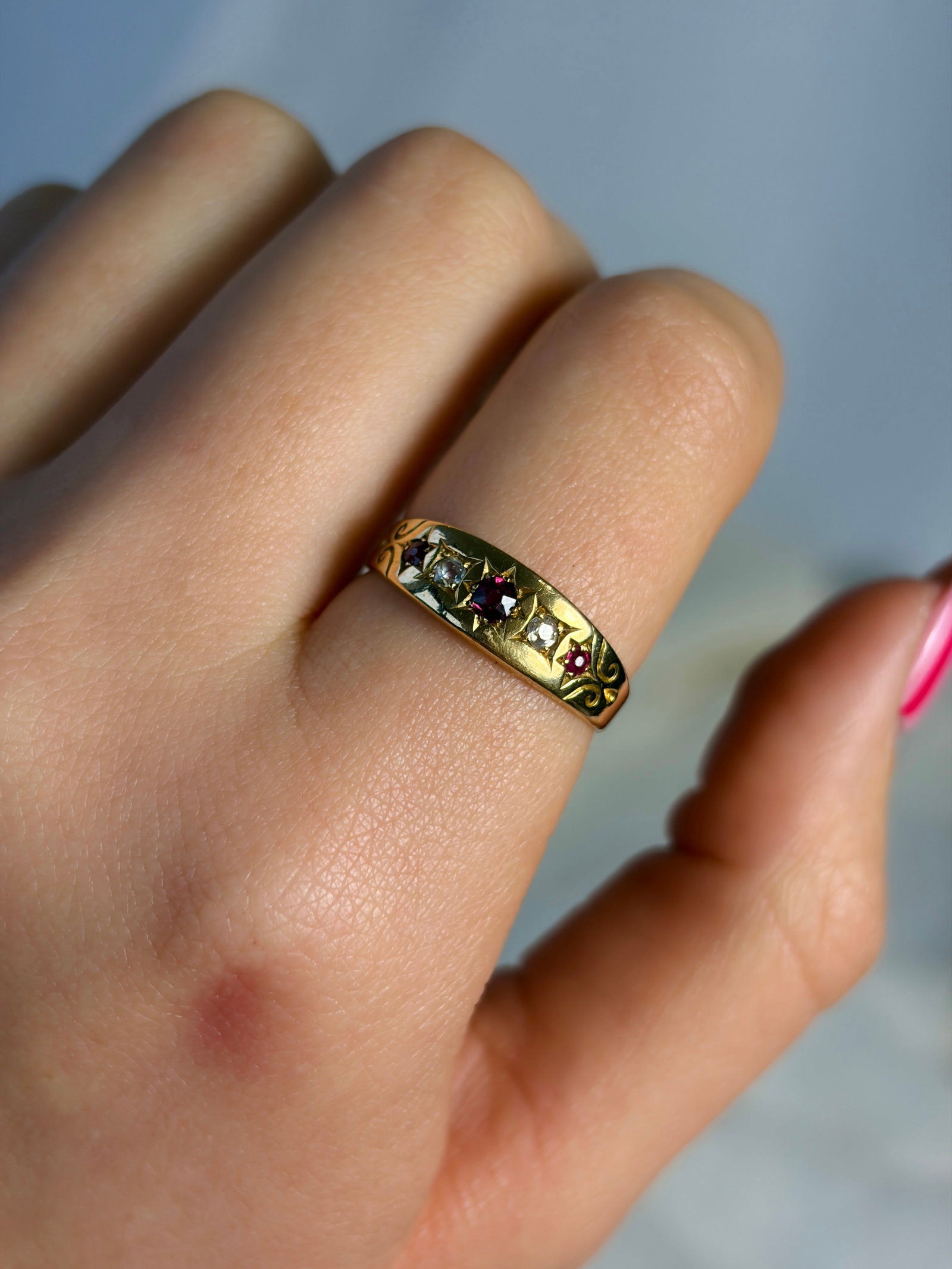 antique 18ct yellow gold ruby and diamond 5 stone ring - 9