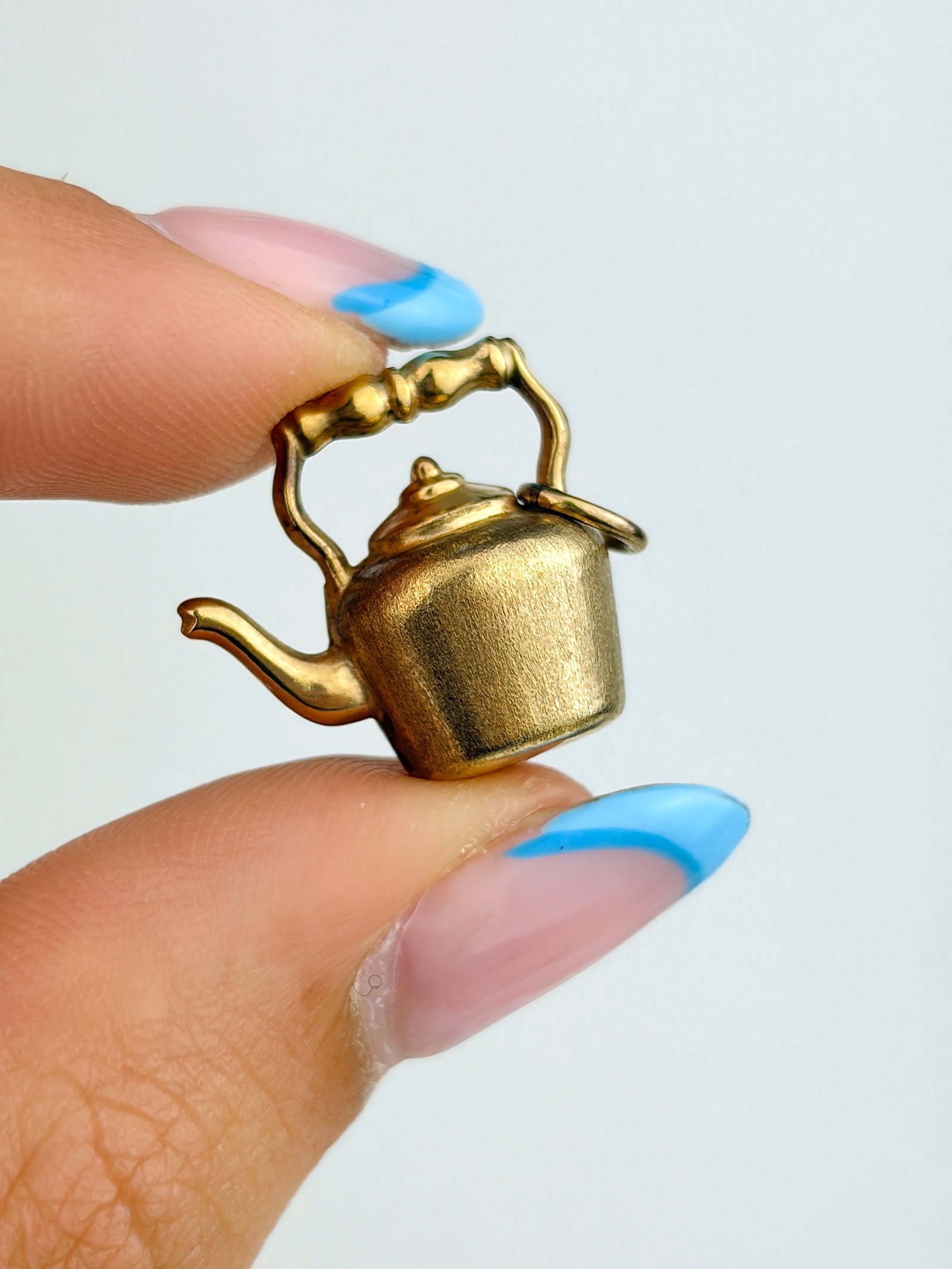 VINTAGE 9CT GOLD TEA POT CHARM - 3