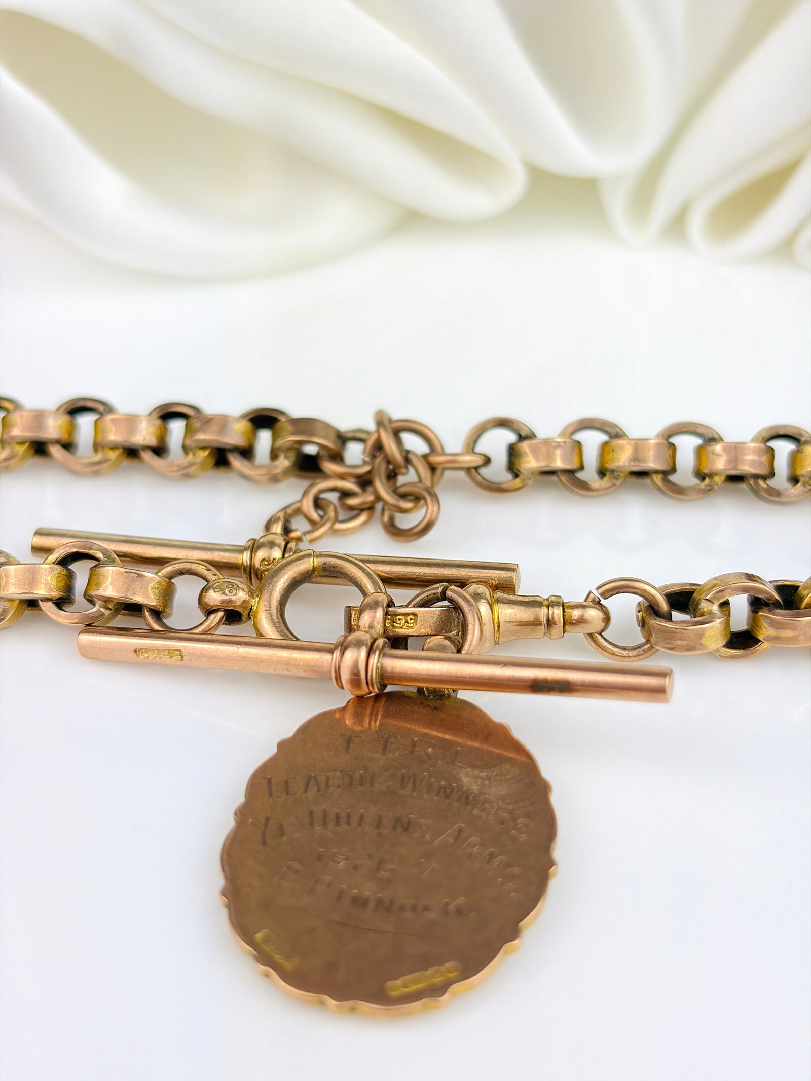 ANTIQUE 9CT YELLOW GOLD ALBERT CHAIN WITH STARS AND BARS LINK, MEDAL, TBARS AND DOGCLIP - 5