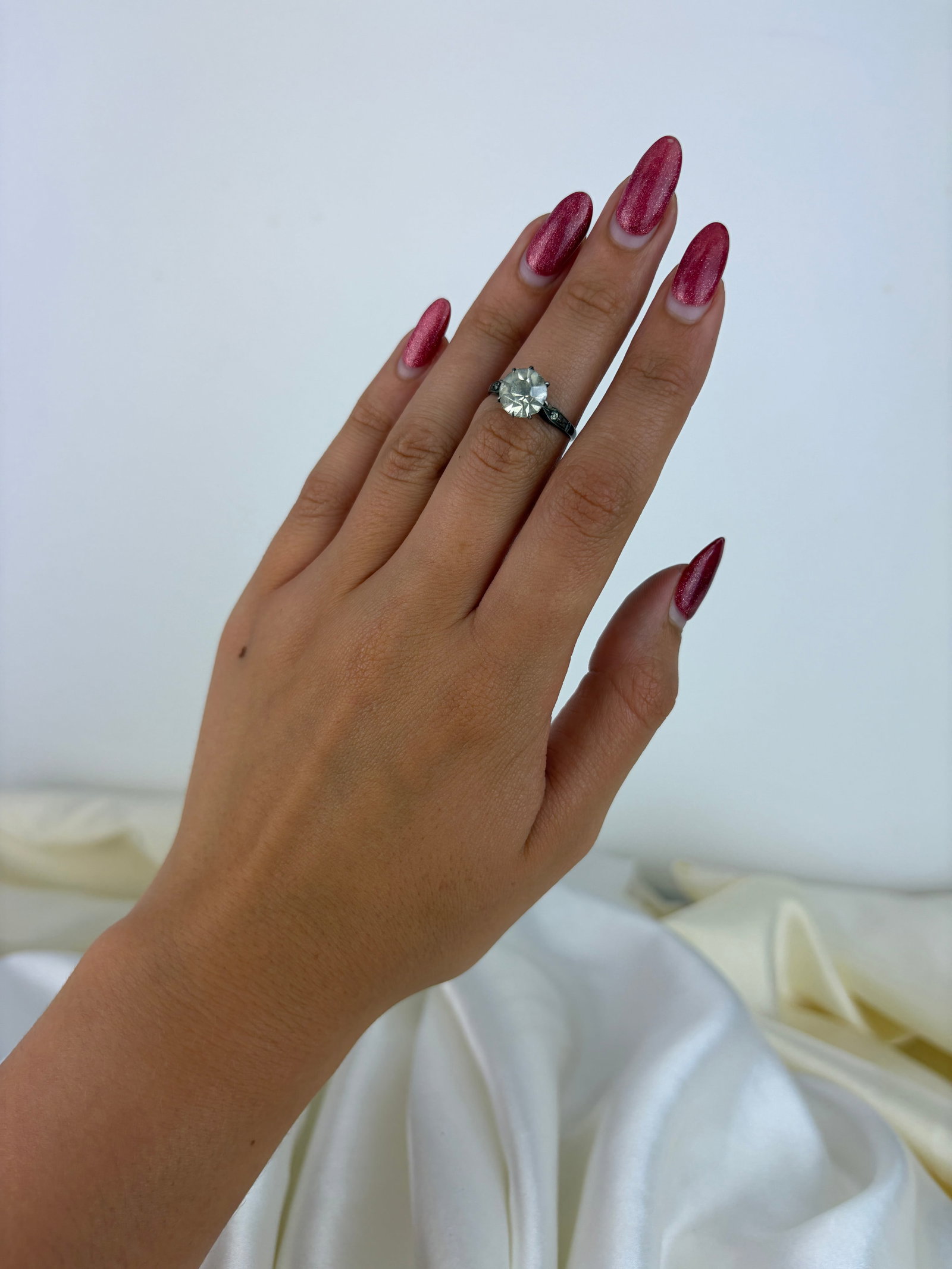 Antique 9ct Gold and Silver Paste Ring - 7