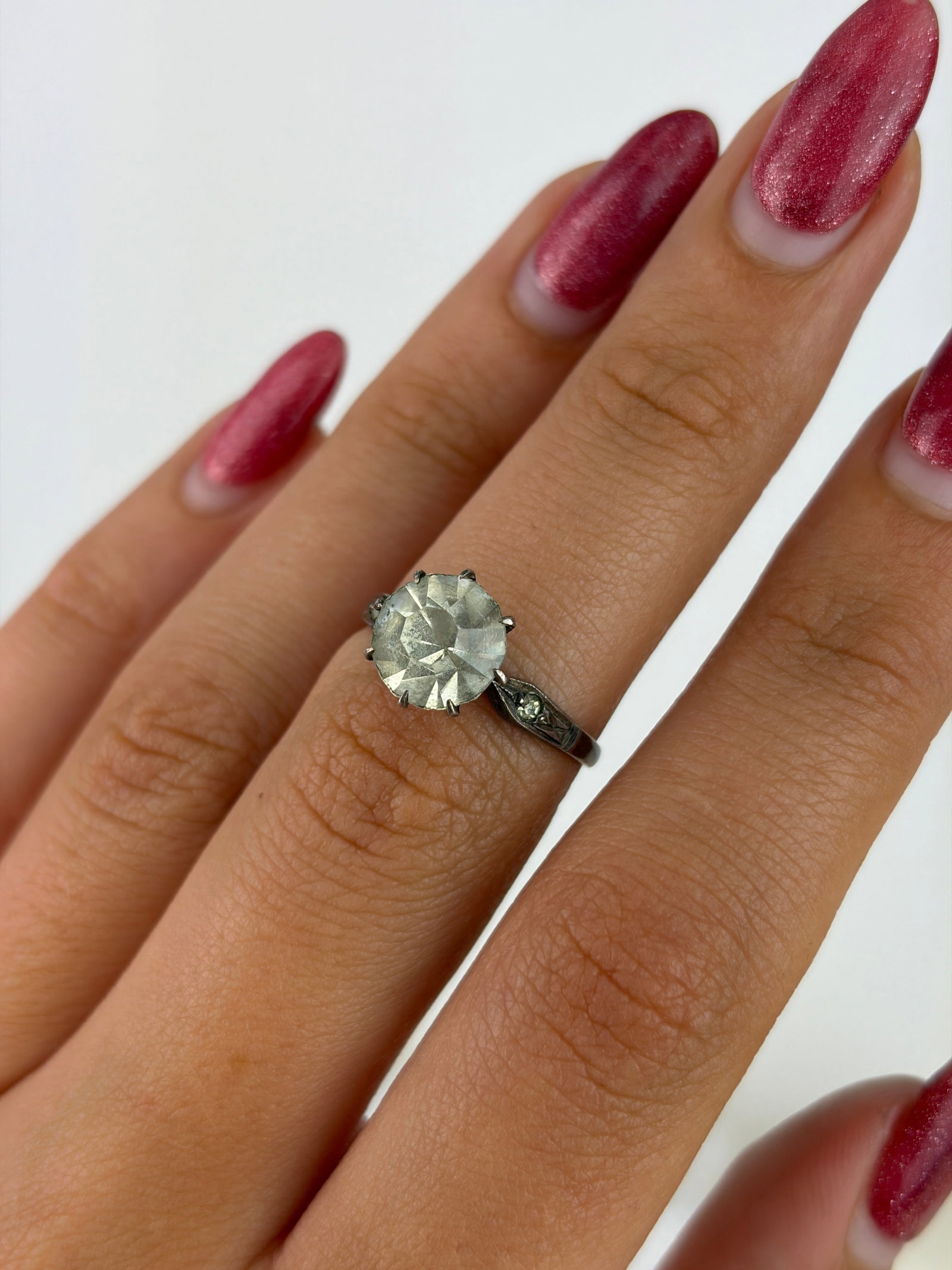 Antique 9ct Gold and Silver Paste Ring - 8