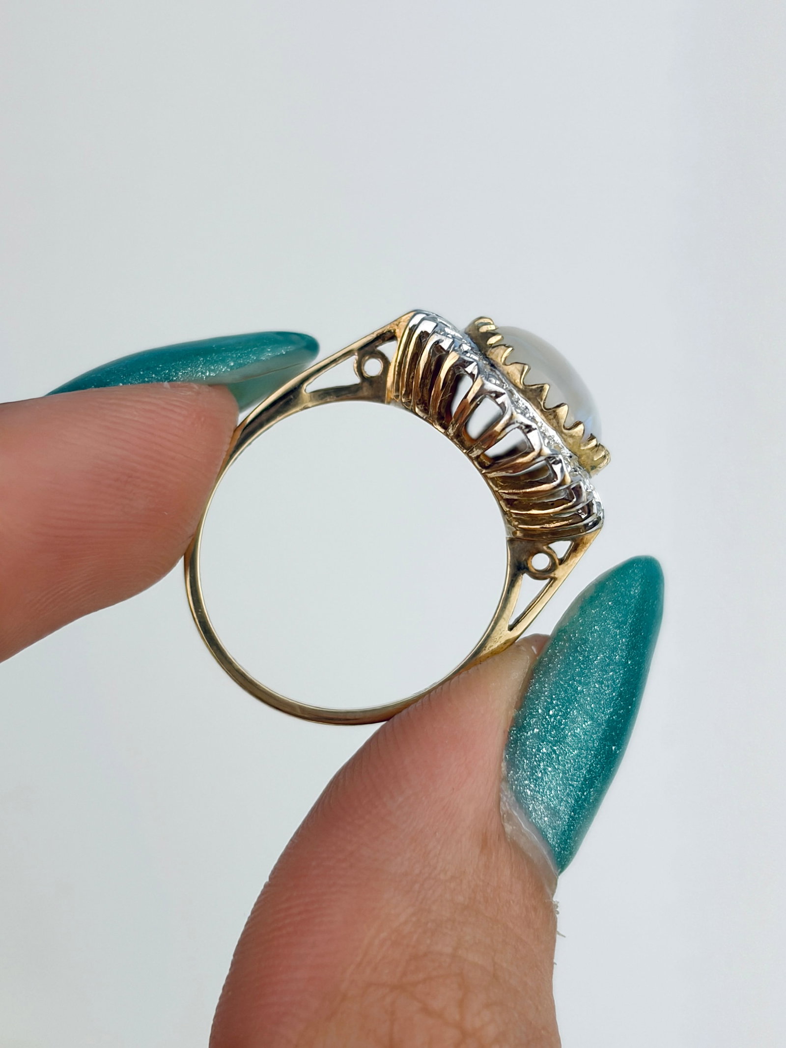 Lovely Large Opal and Diamond Halo Ring in 9ct Yellow Gold - 6
