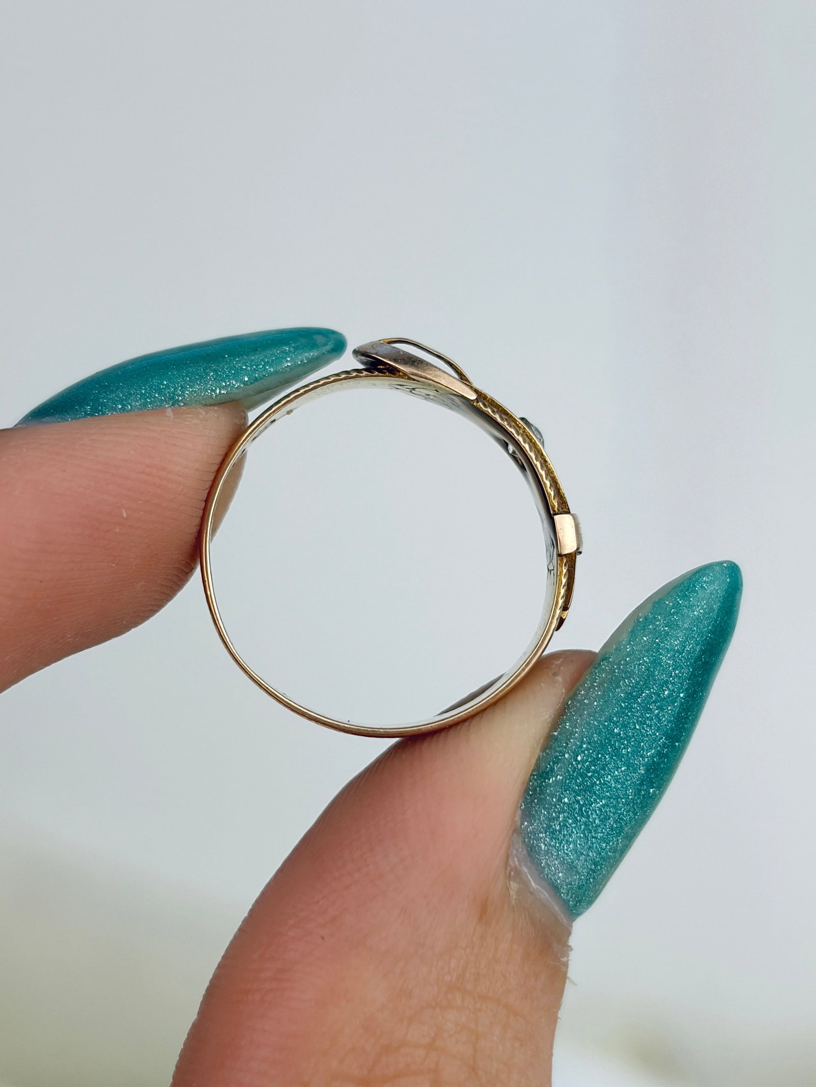 Antique Victorian Era 15ct Yellow Gold Diamond Buckle Band Ring - 6
