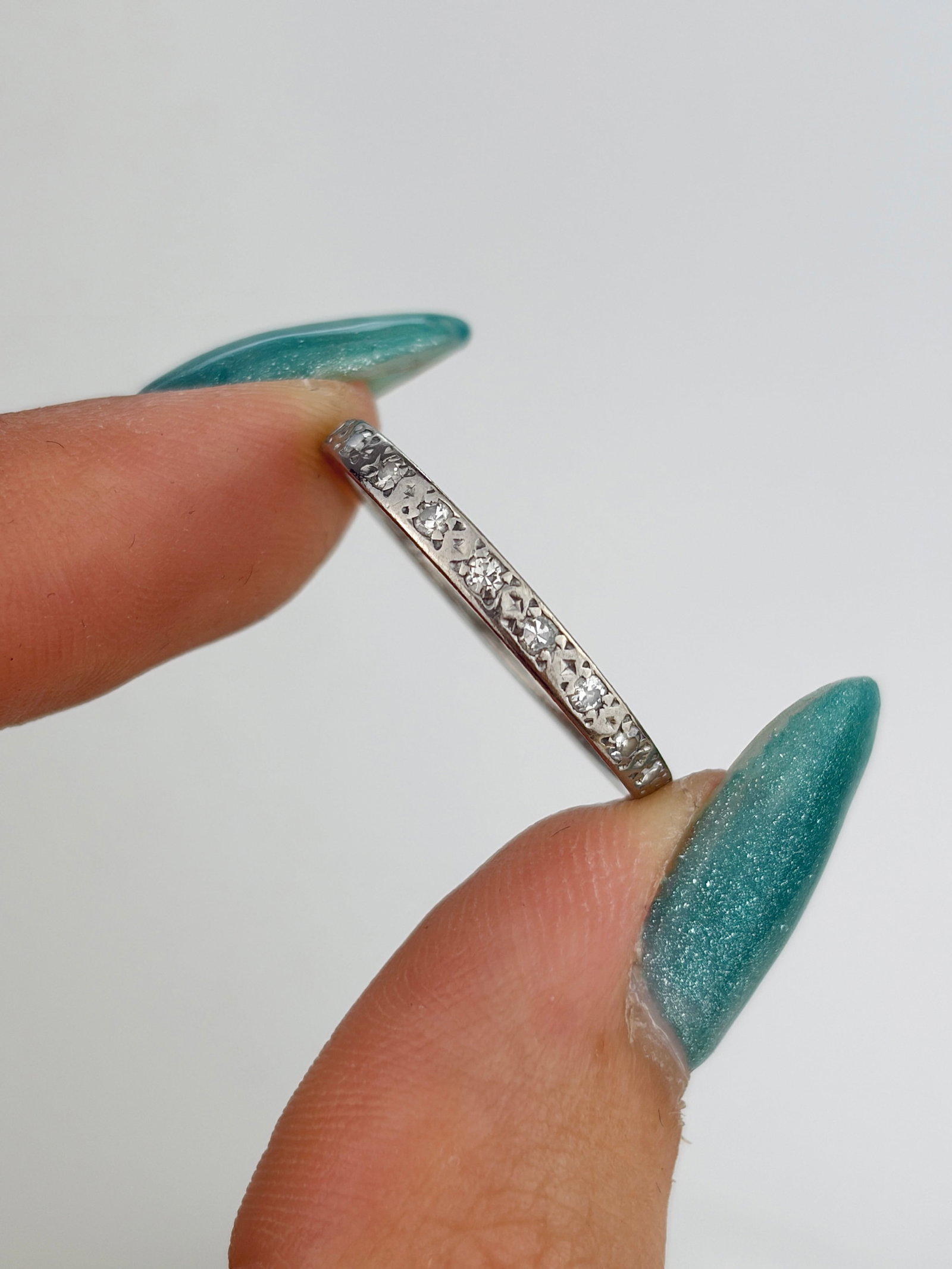 Antique 18ct White Gold Diamond Half Eternity Band Ring - 5