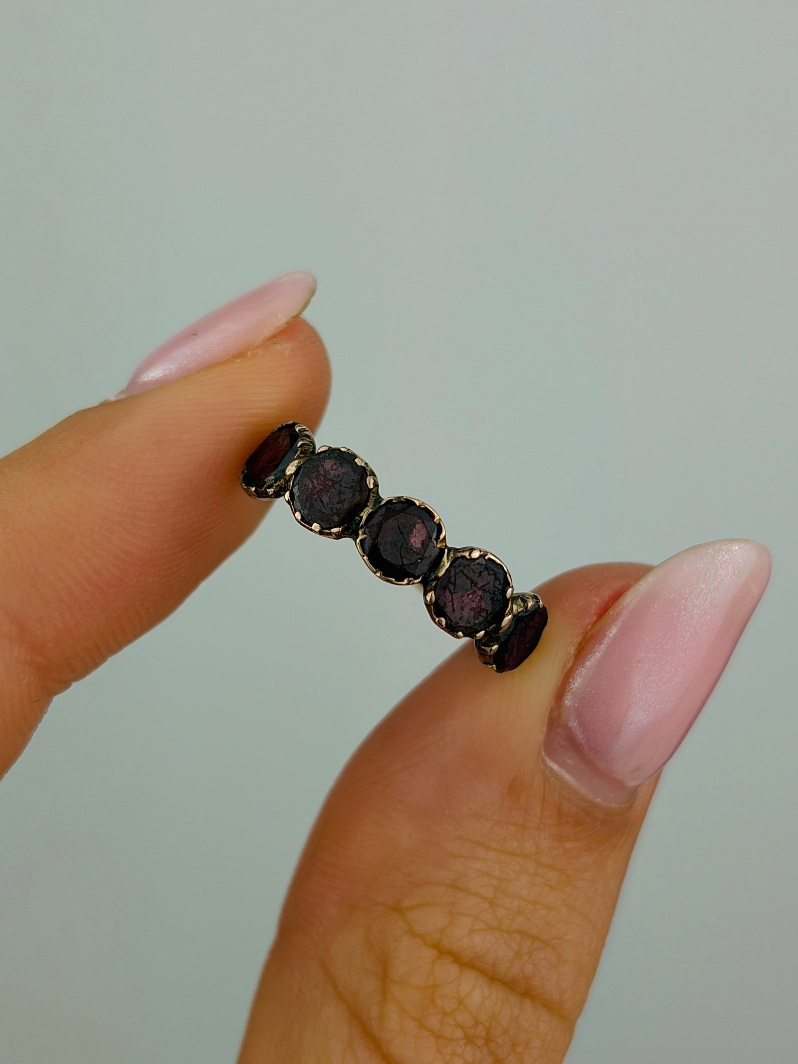 georgian era flat cut garnet half hoop band ring in gold - 5