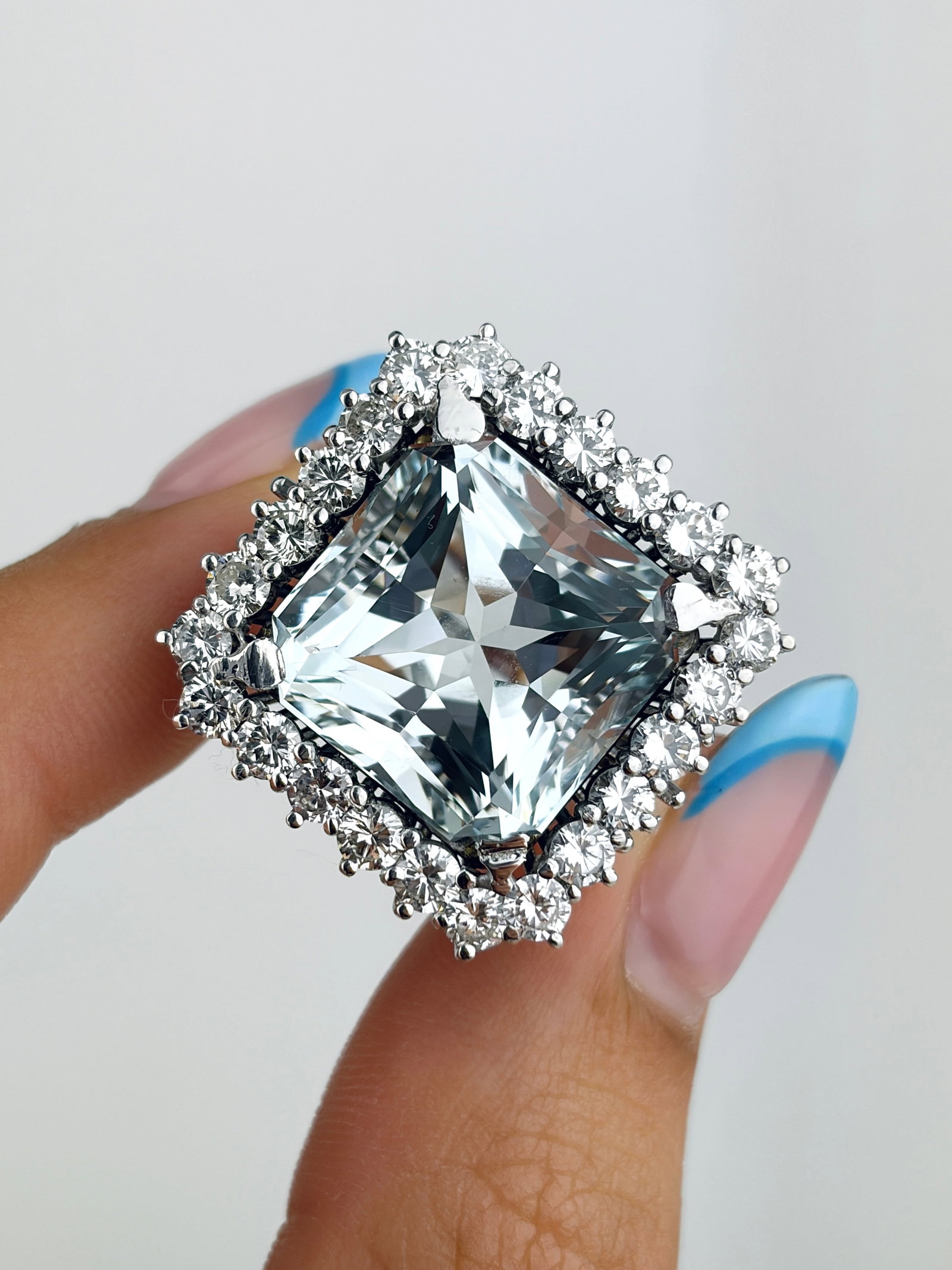 Outstanding Aquamarine And Diamond Square Cocktail Ring Set In Platinum - 7