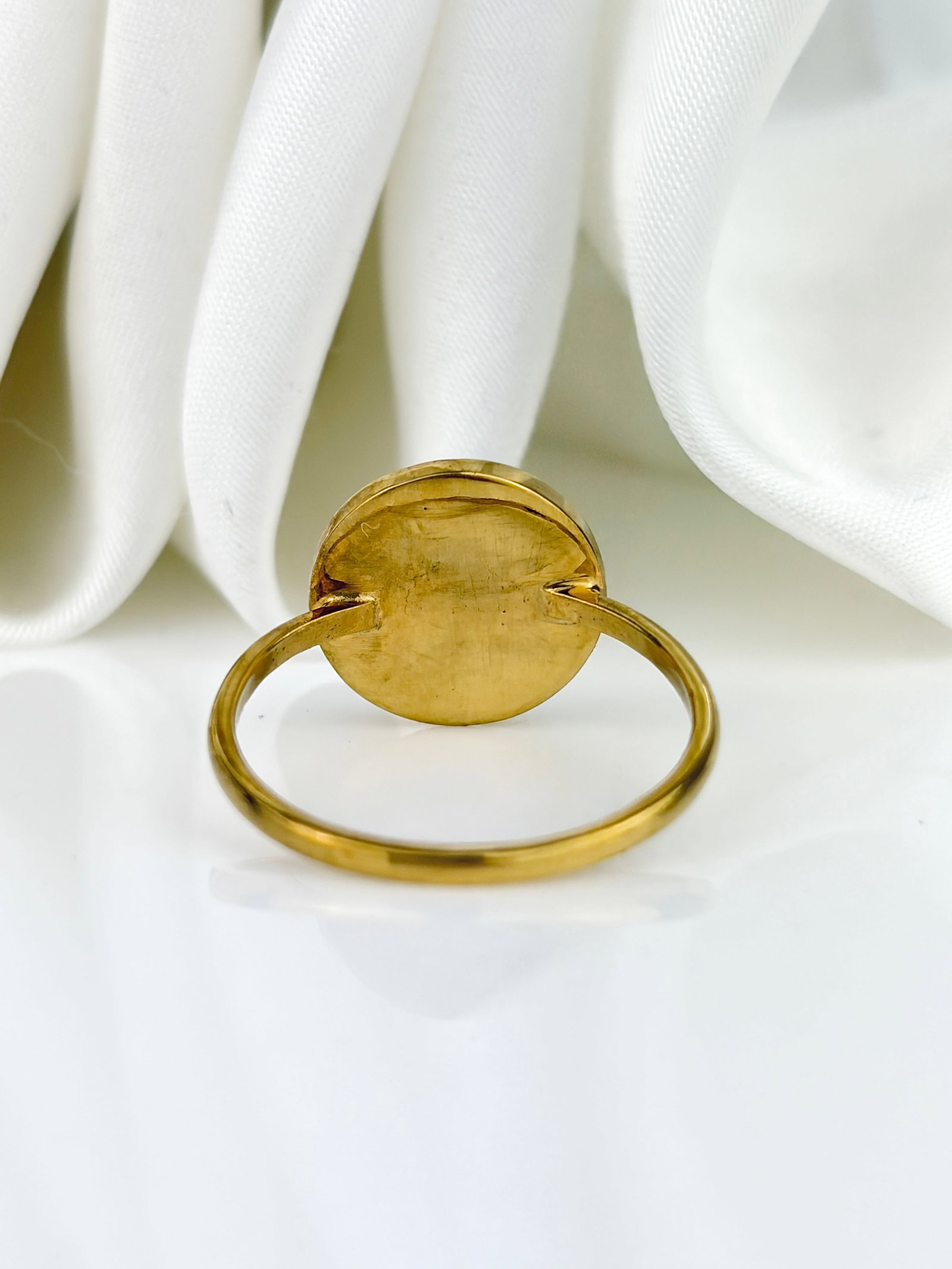 Antique 18ct Yellow Gold Locket Front Ring - 3