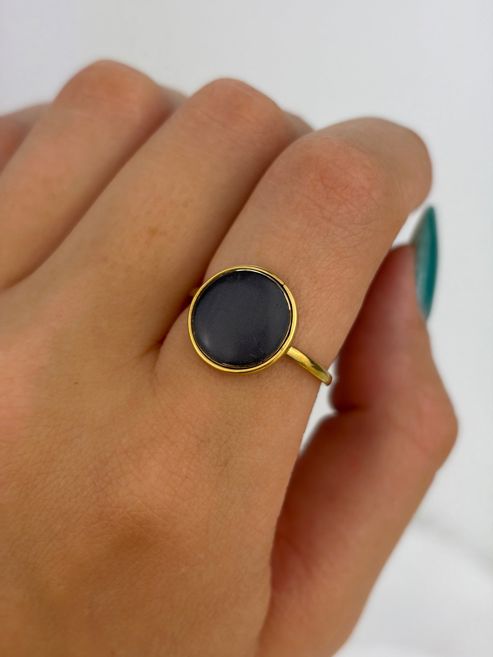 Antique 18ct Yellow Gold Locket Front Ring - 5