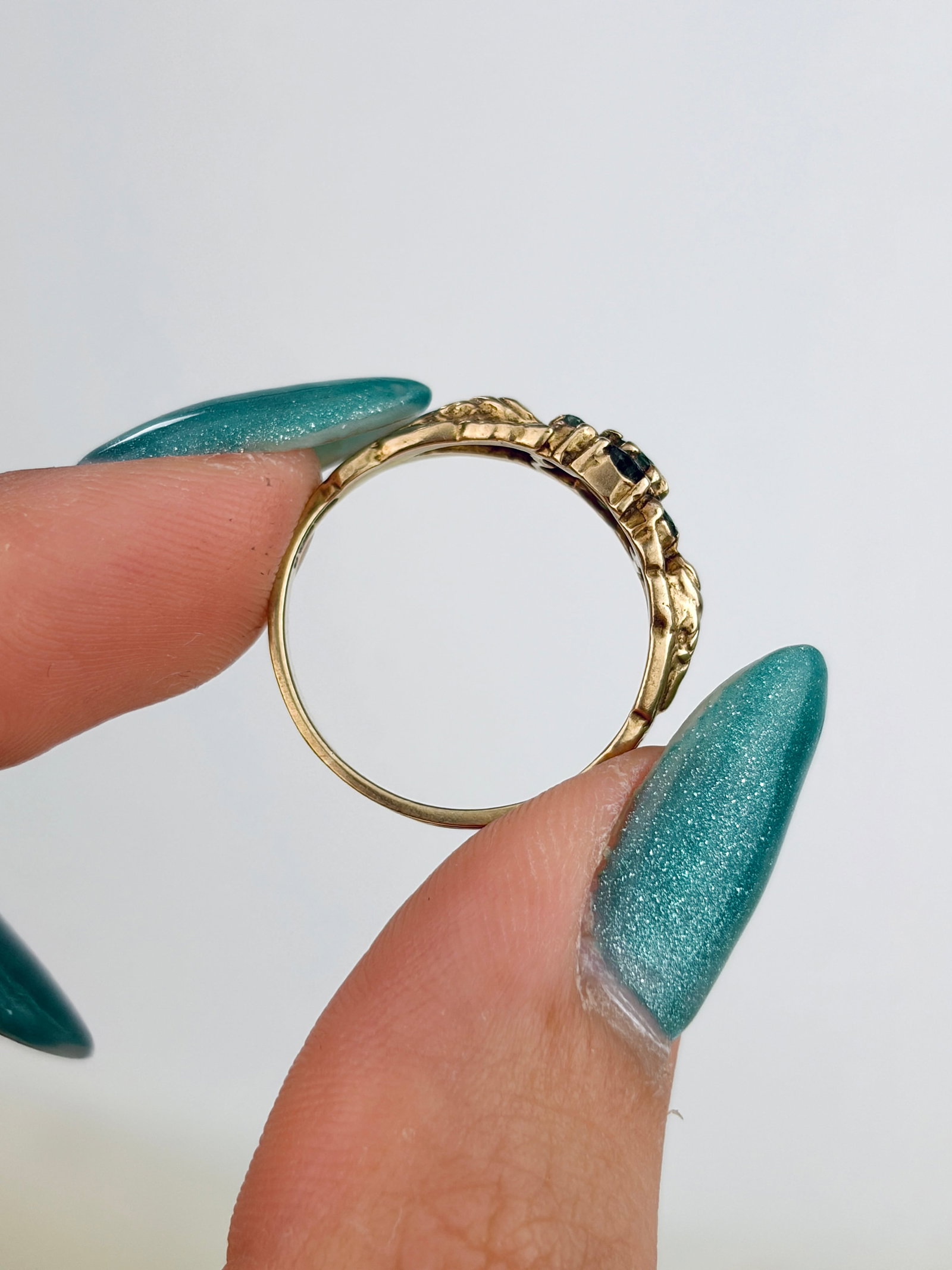 Vintage 9ct Gold Emerald Flower Cluster Ring - 6