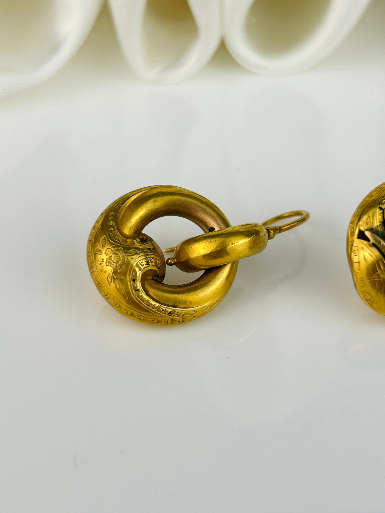 Antique 18ct Gold Drop Earrings - 8