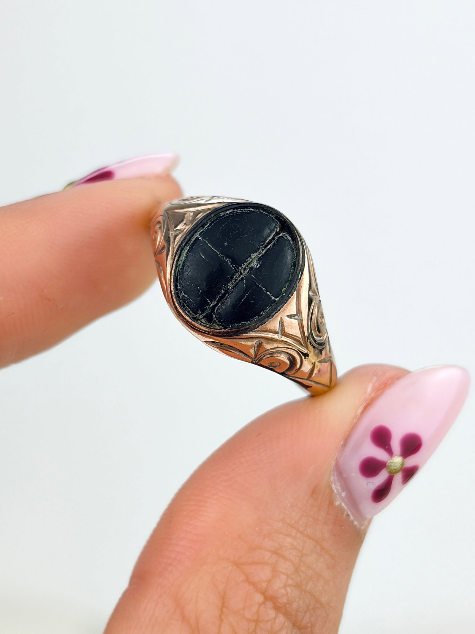 ANTIQUE ROLLED GOLD UNUSUAL BEAN SIGNET RING - 5