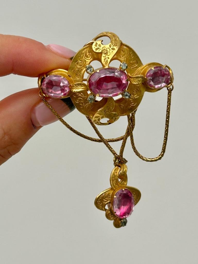 Antique Gold Foiled Amethyst and Crystal Brooch/Pendant: Gold foiled amethyst and crystal pendant/brooch the most beautiful amethyst & crystal brooch, truly excellent! measurements: length 74mm width 48mm weight 13.21g tests as gold co