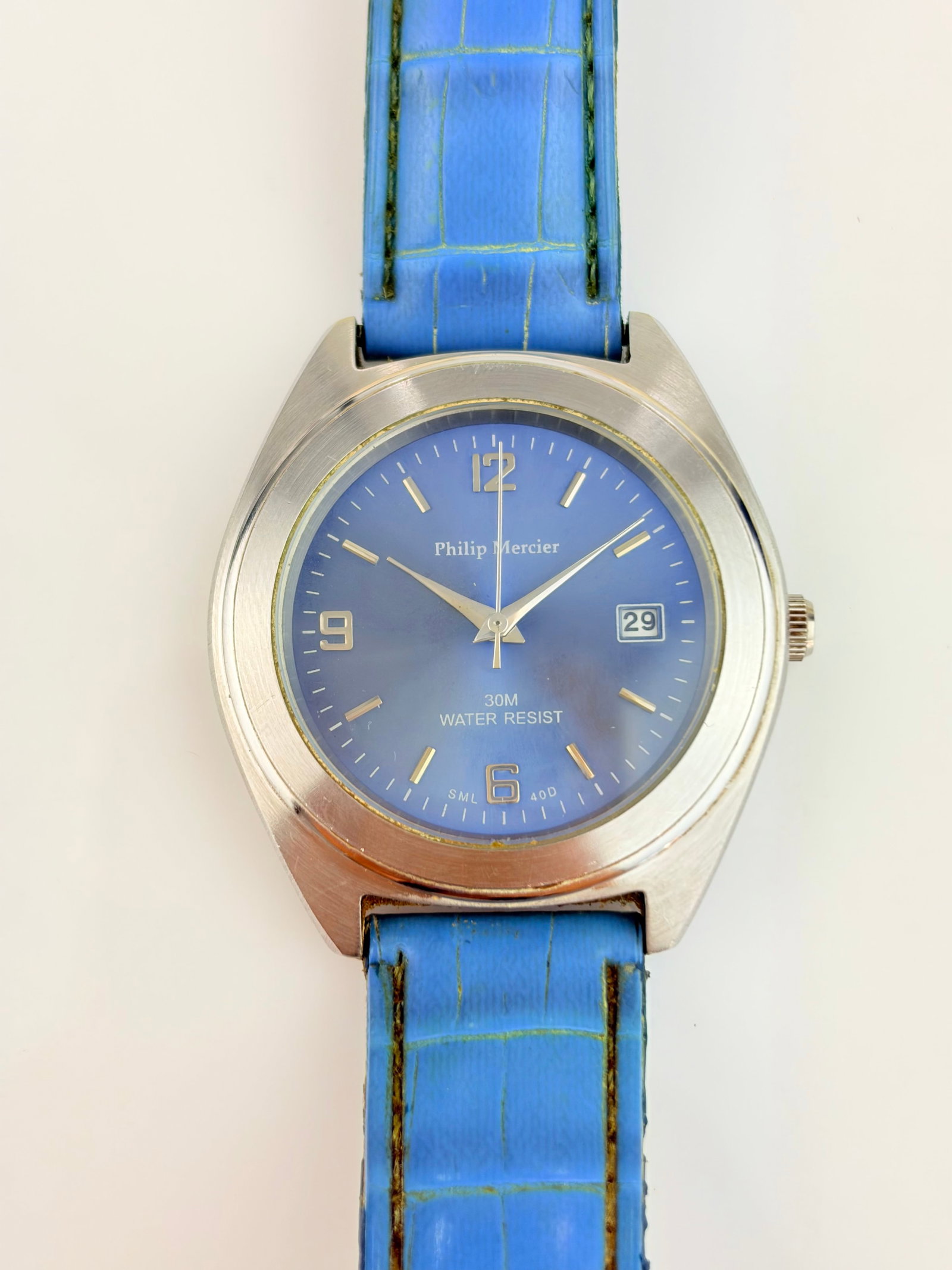 Philip Mercier Watch Blue Leather Strap: Philip Mercier Watch Blue Leather Strap The leather strap has some deterioration. Face 42x40mm Working.