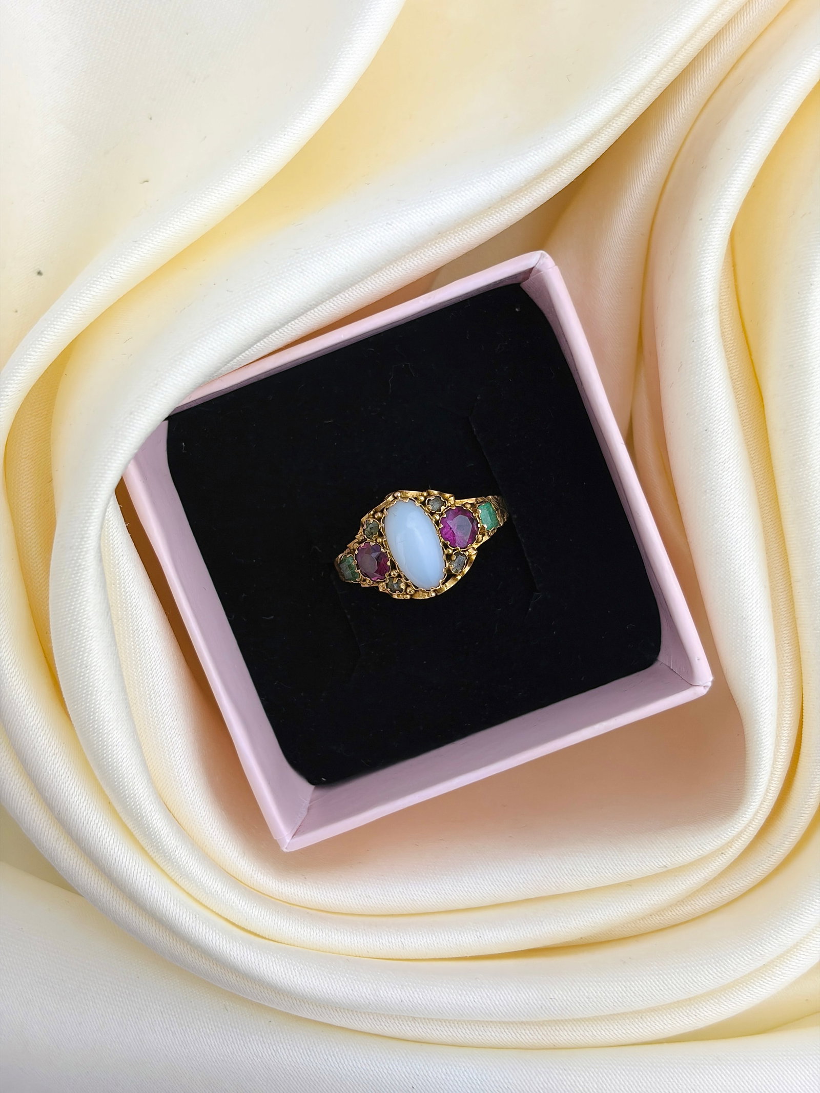 Antique c.1873 15ct Yellow Gold Opal, Amethyst and Emerald Ring - 7