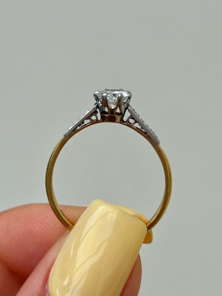 Antique 18ct Yellow Gold and Platinum .55 pts Diamond Solitaire Ring - 4